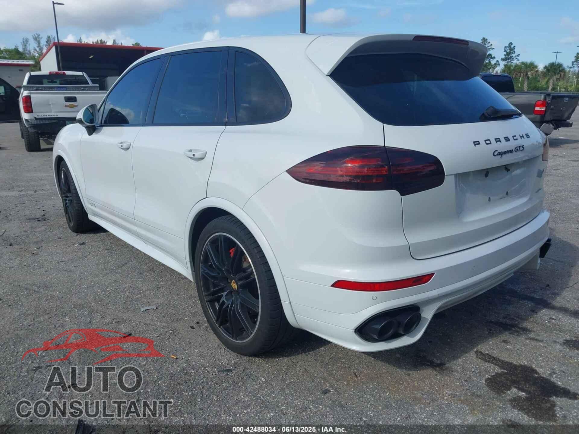 PORSCHE CAYENNE 2016 - WP1AD2A29GLA77638