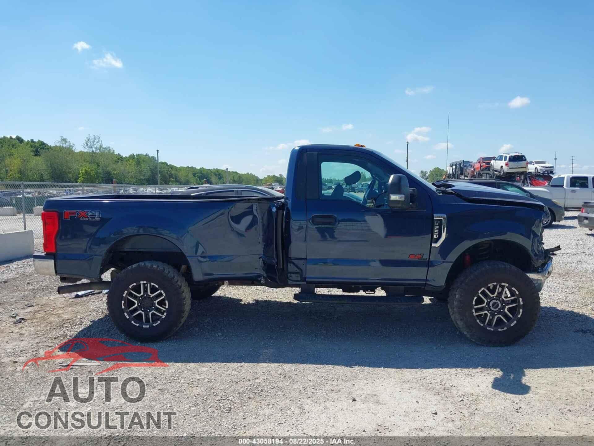 FORD F-250 2017 - 1FTBF2B68HEF28730