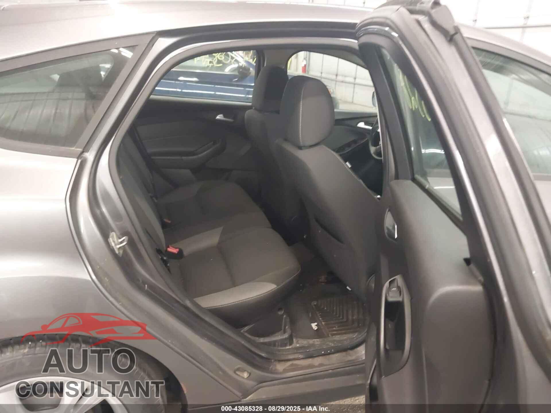 FORD FOCUS 2014 - 1FADP3K25EL149822