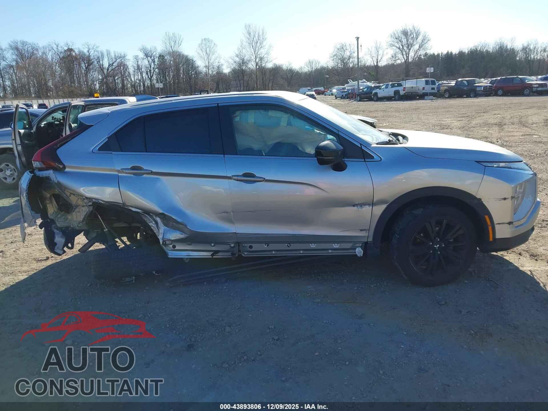 MITSUBISHI ECLIPSE CROSS 2023 - JA4ATVAA3PZ032201