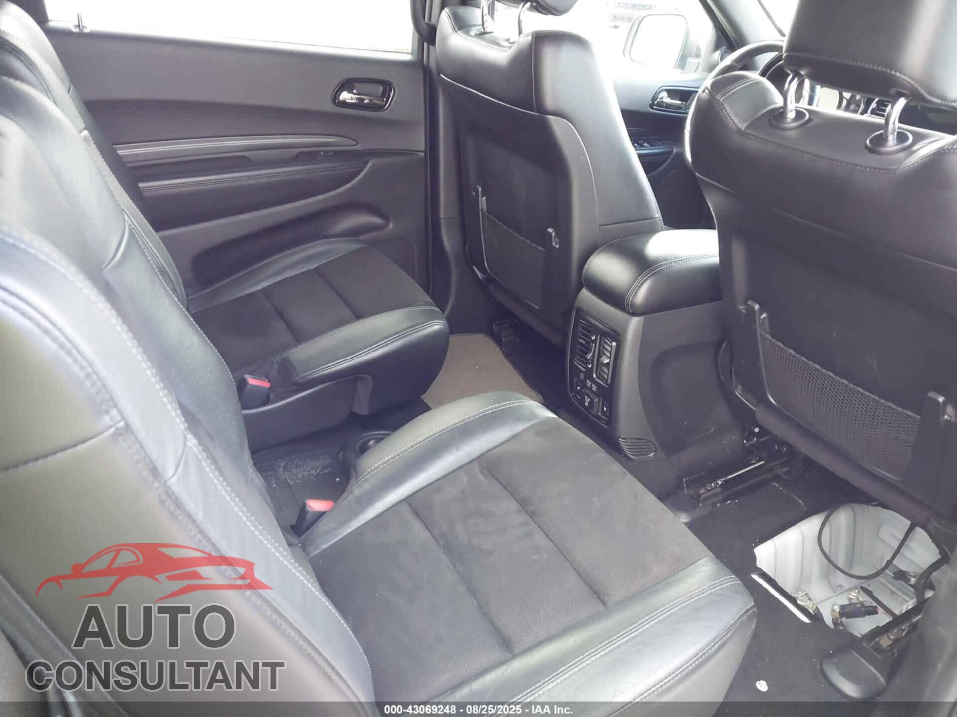 DODGE DURANGO 2021 - 1C4RDJDG0MC557830