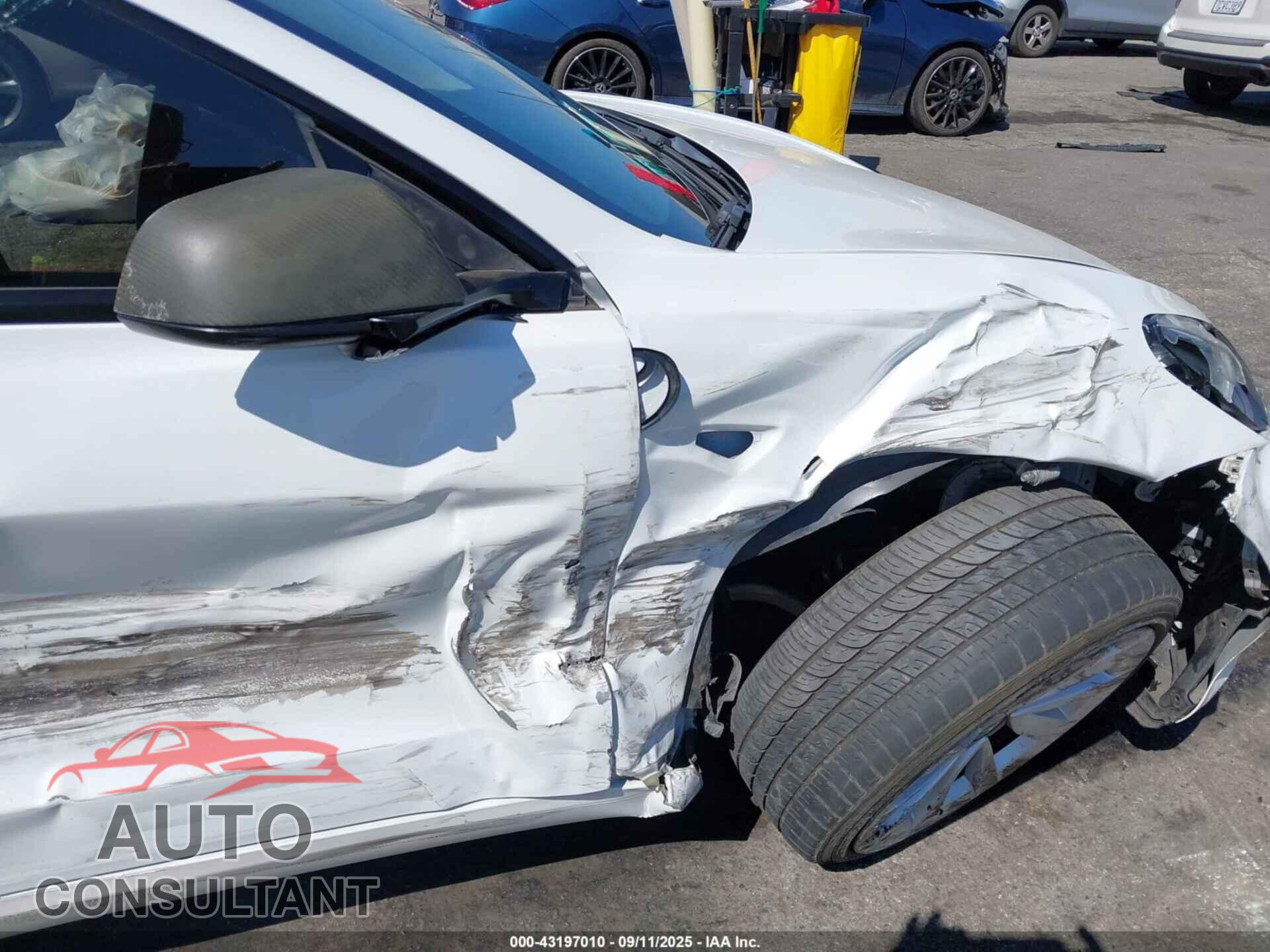 TESLA MODEL 3 2021 - 5YJ3E1EB2MF870662