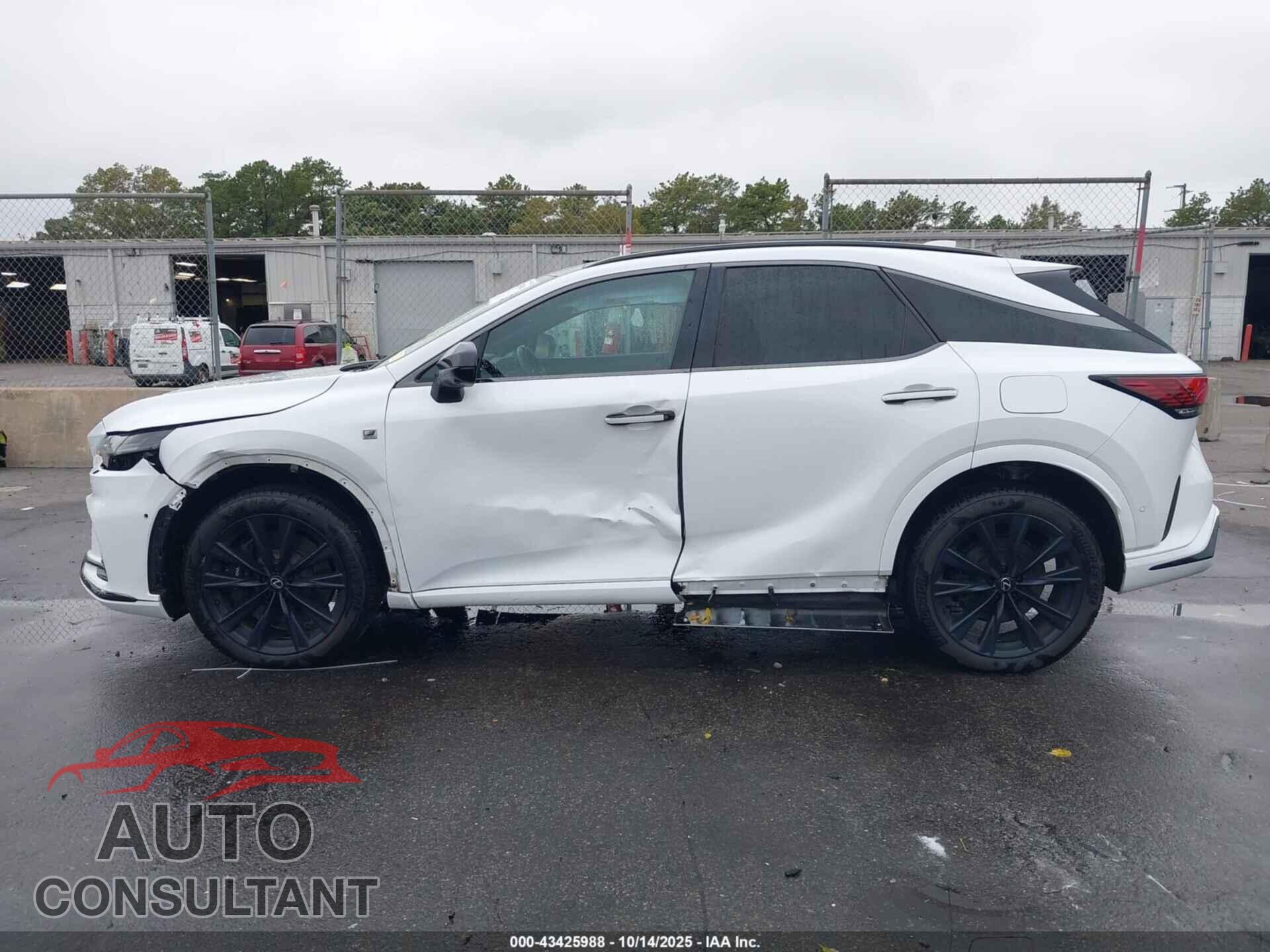 LEXUS RX 500H 2023 - 2T2BCMEA7PC006155