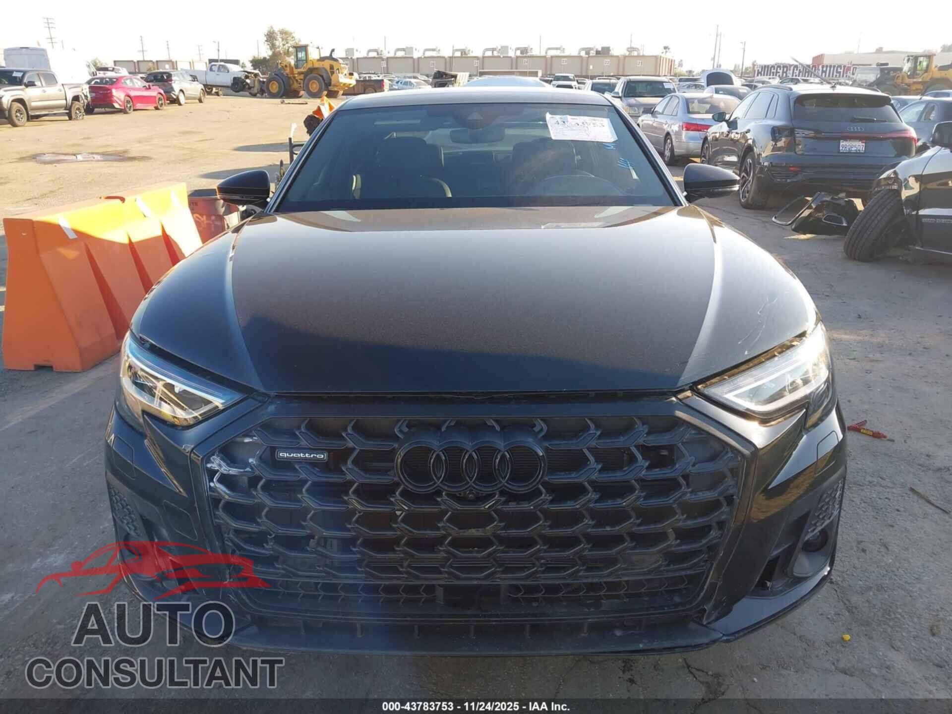 AUDI A8 2024 - WAULDAF81RN002809