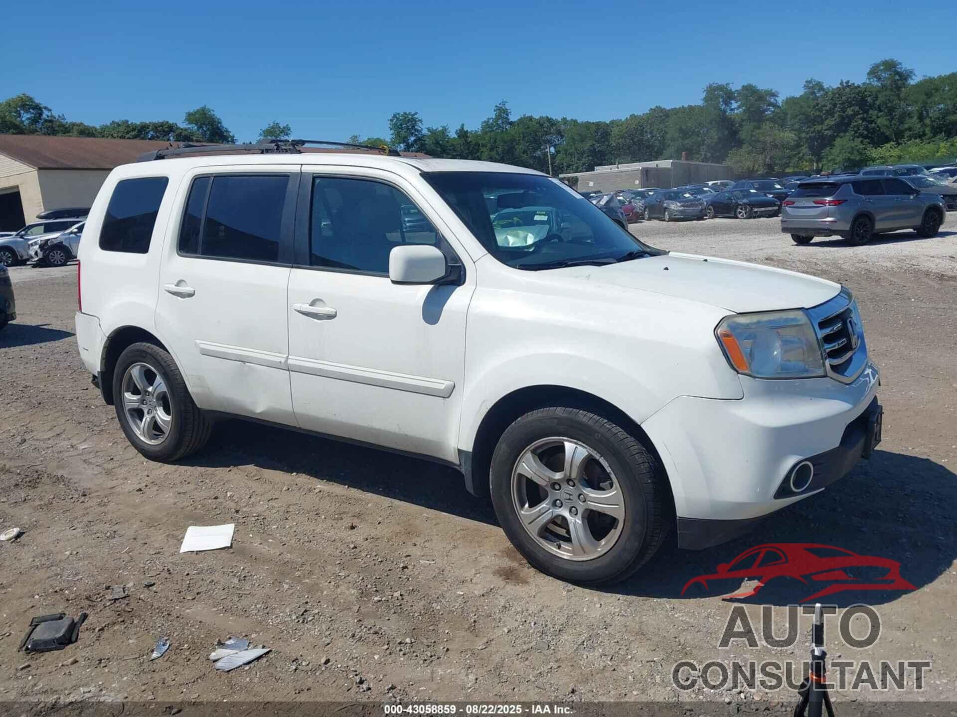 HONDA PILOT 2013 - 5FNYF4H5XDB057273