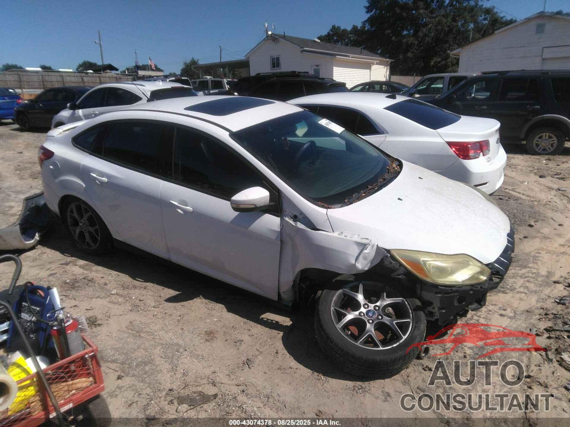 FORD FOCUS 2013 - 1FADP3F21DL266208