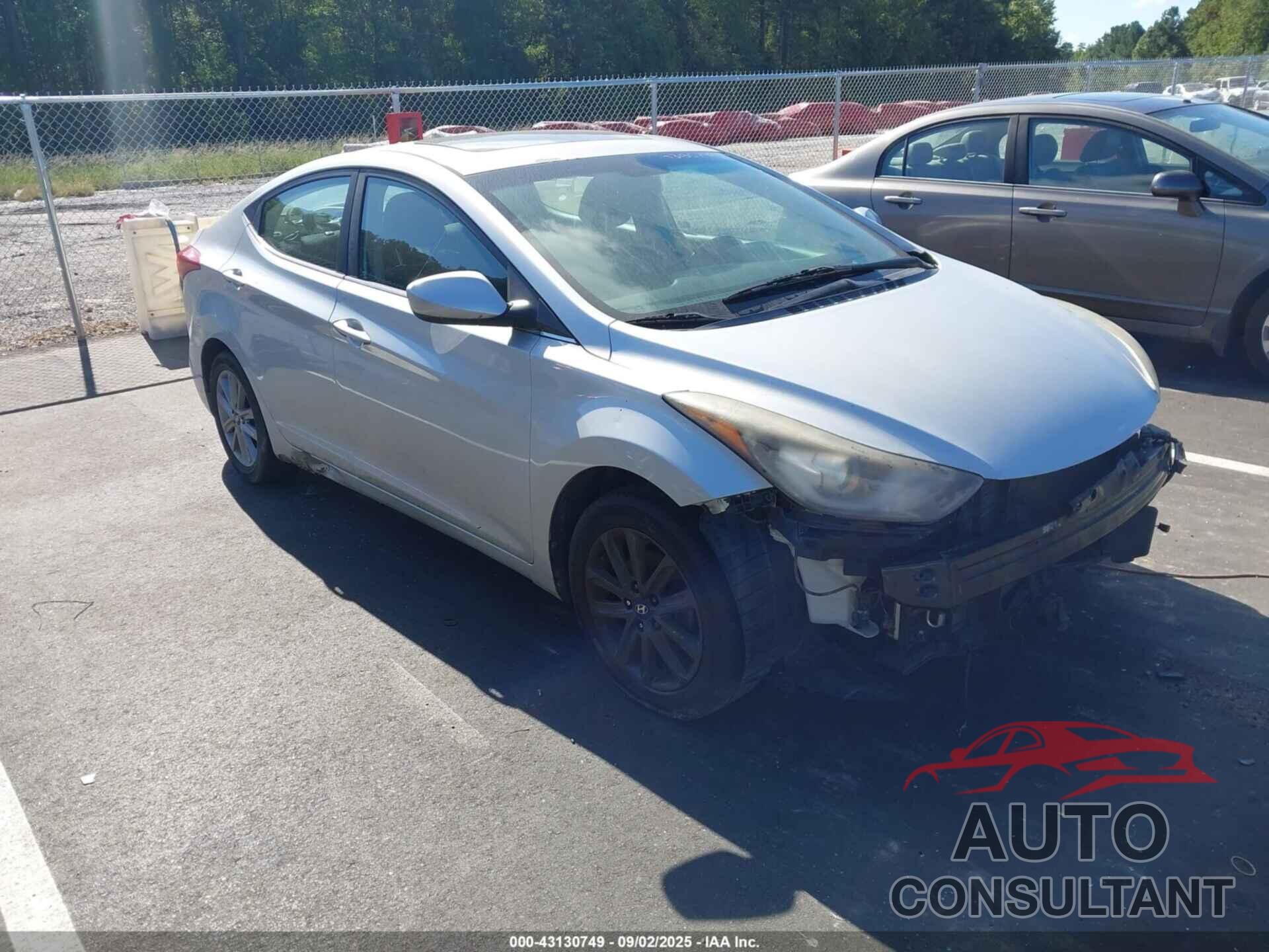 HYUNDAI ELANTRA 2015 - 5NPDH4AE2FH557483