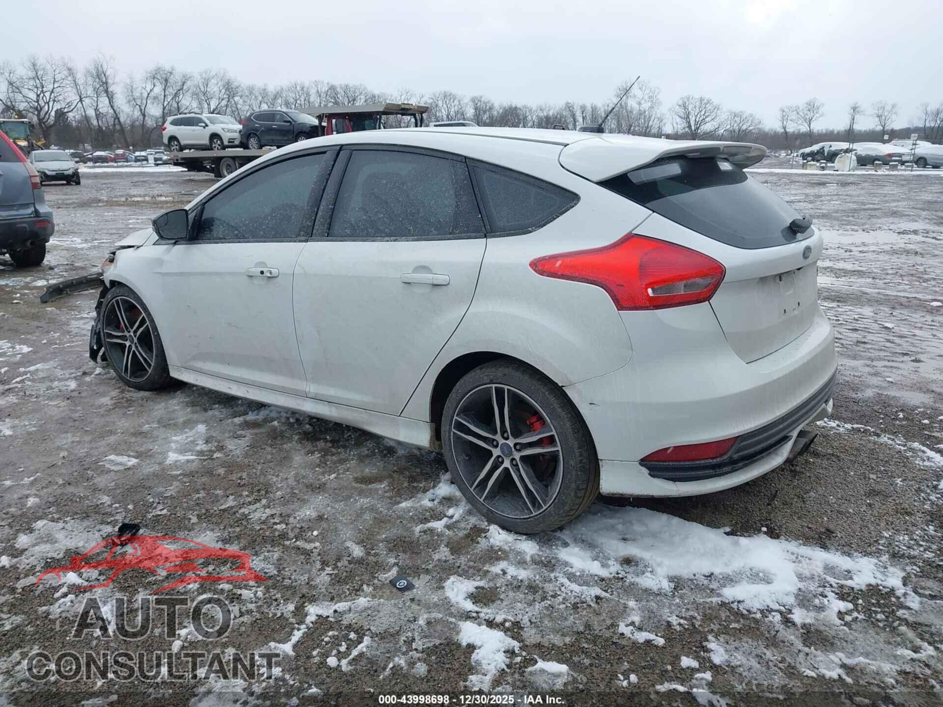 FORD FOCUS ST 2016 - 1FADP3L97GL221747