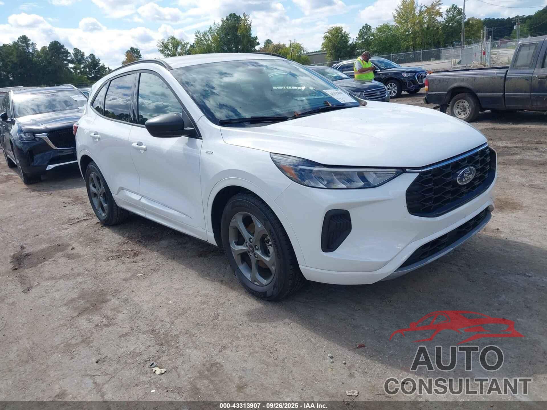 FORD ESCAPE 2023 - 1FMCU0MN1PUA09330