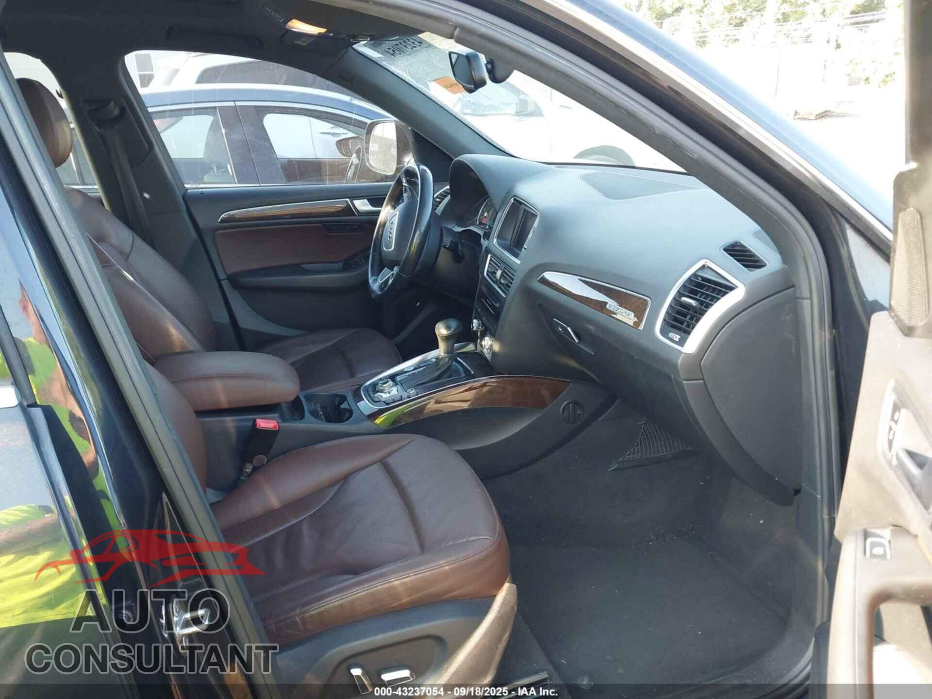 AUDI Q5 2013 - WA1LFAFP2DA079543