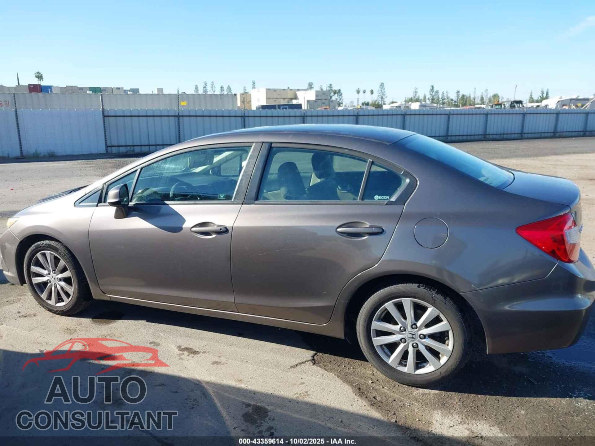 HONDA CIVIC 2012 - 19XFB2F82CE332059