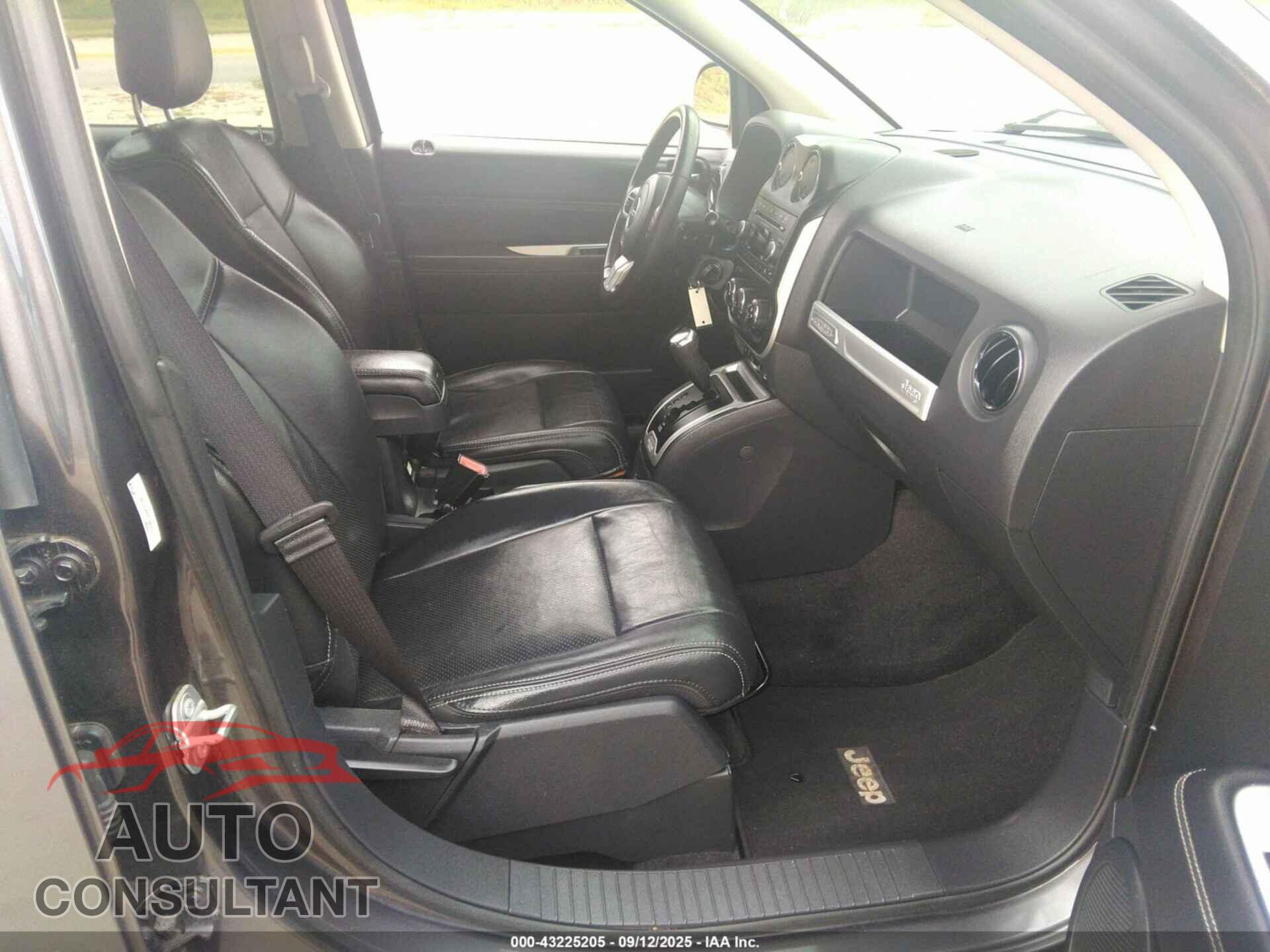 JEEP COMPASS 2017 - 1C4NJDEB9HD192575