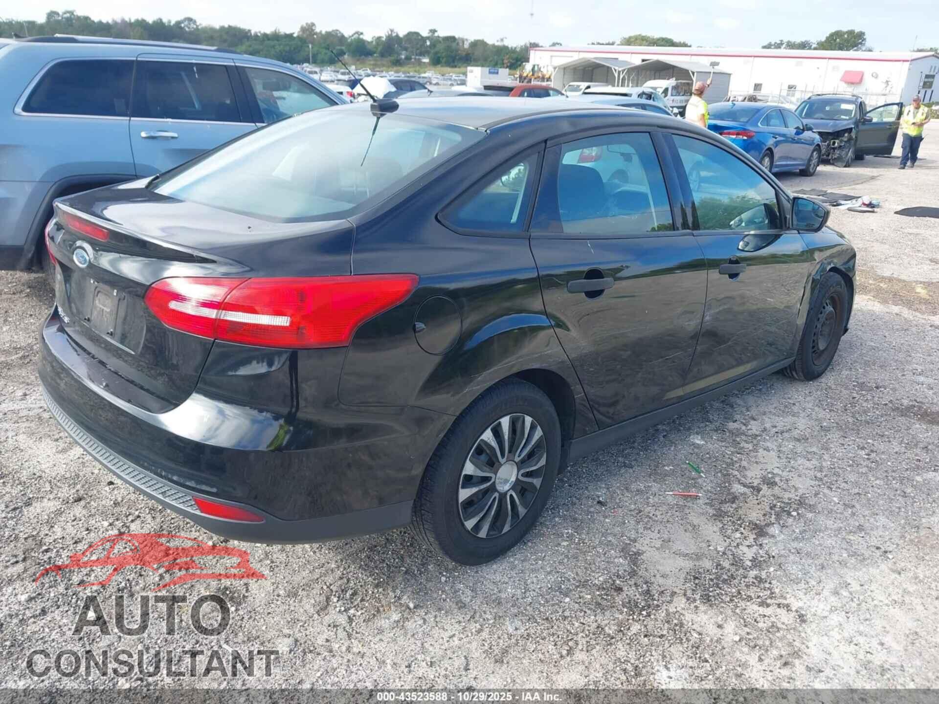 FORD FOCUS 2017 - 1FADP3E20HL316989