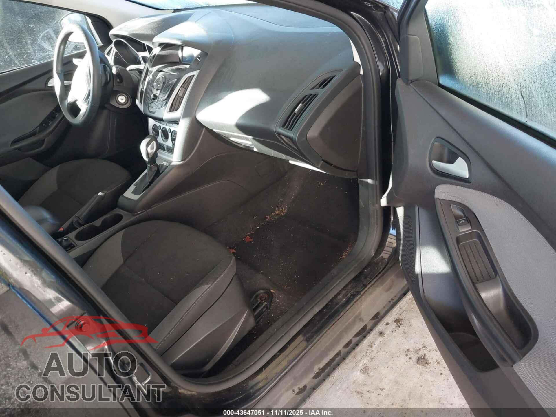 FORD FOCUS 2013 - 1FADP3K2XDL345253