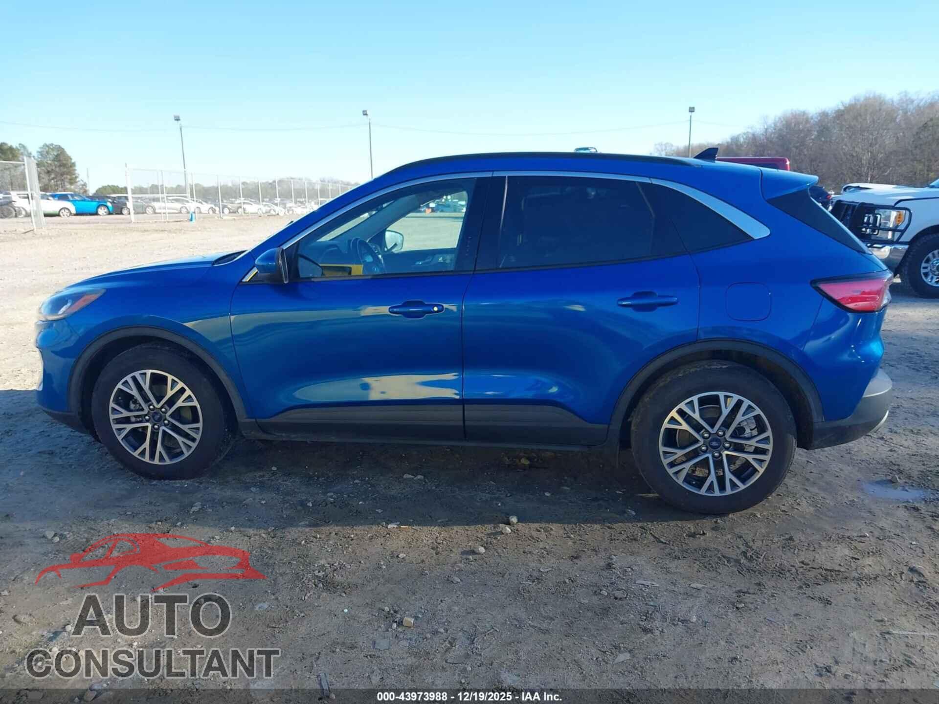 FORD ESCAPE 2020 - 1FMCU0H60LUA37116