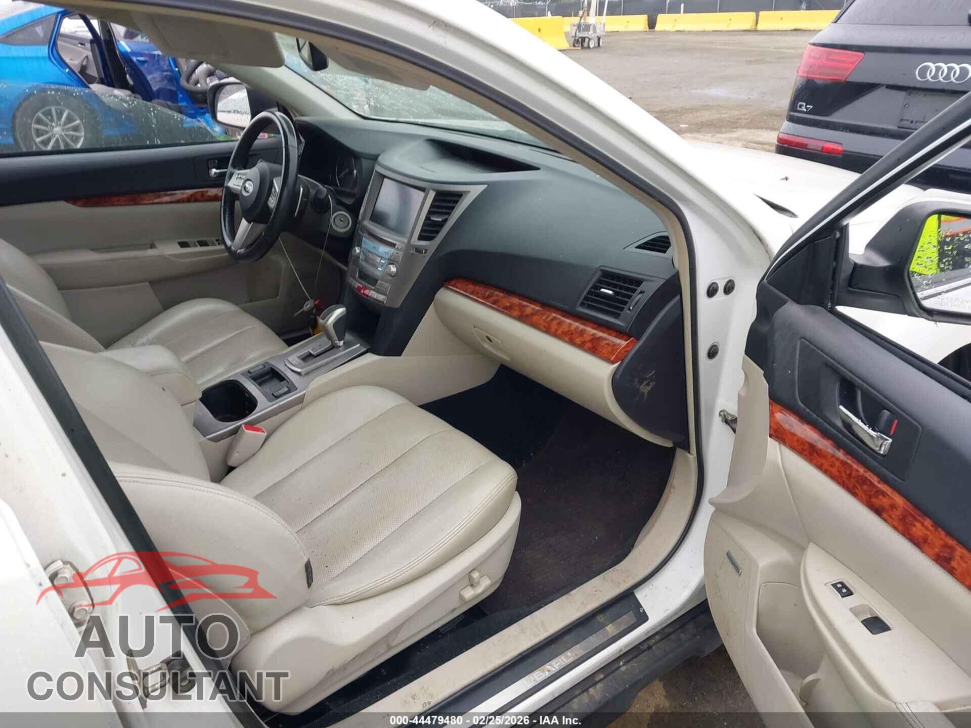 SUBARU OUTBACK 2011 - 4S4BRBLC9B3397575