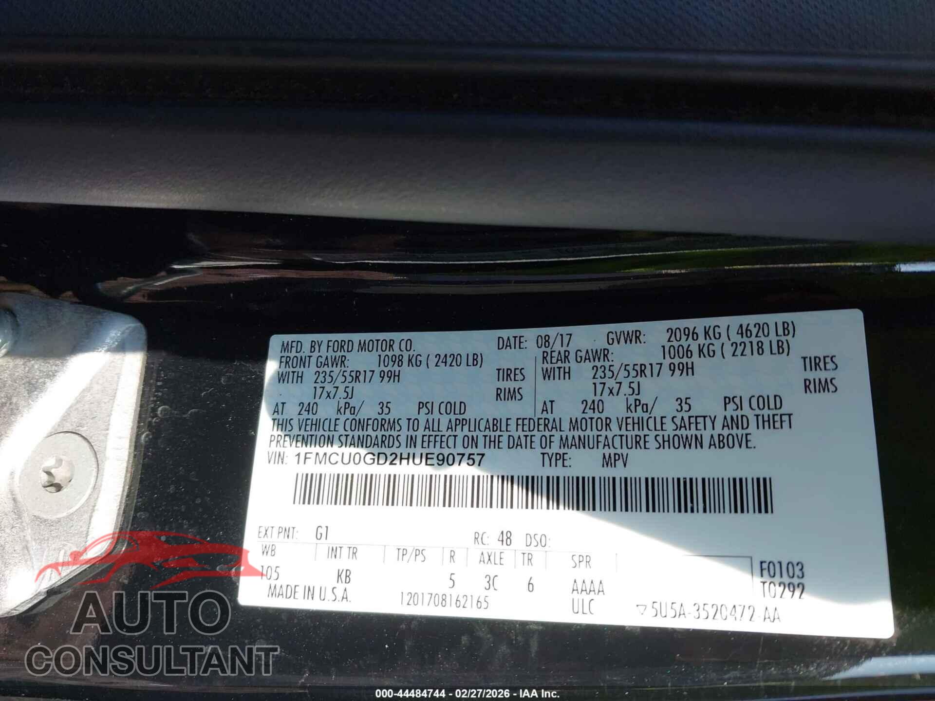 FORD ESCAPE 2017 - 1FMCU0GD2HUE90757