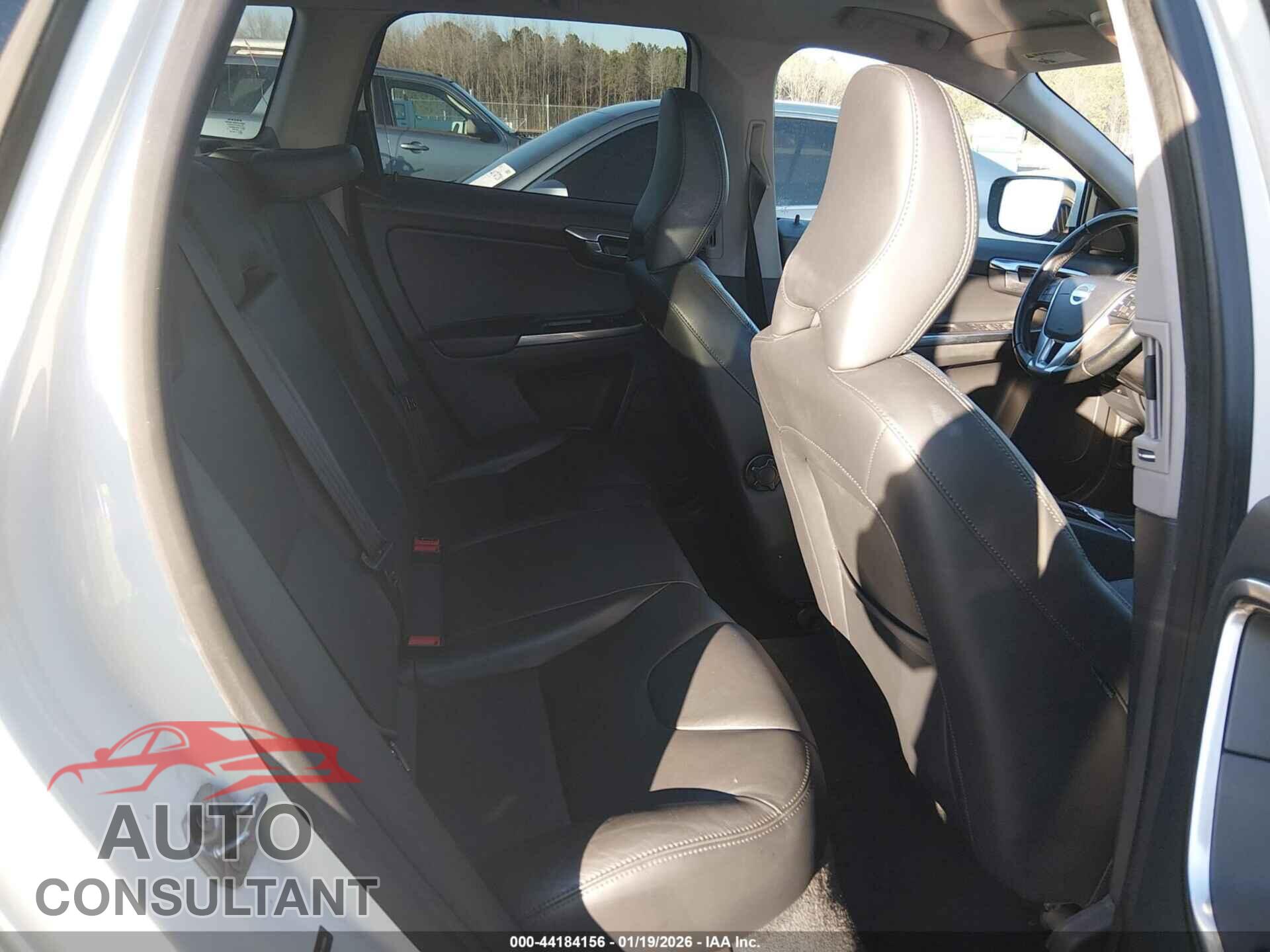 VOLVO XC60 2015 - YV426MDB1F2586860