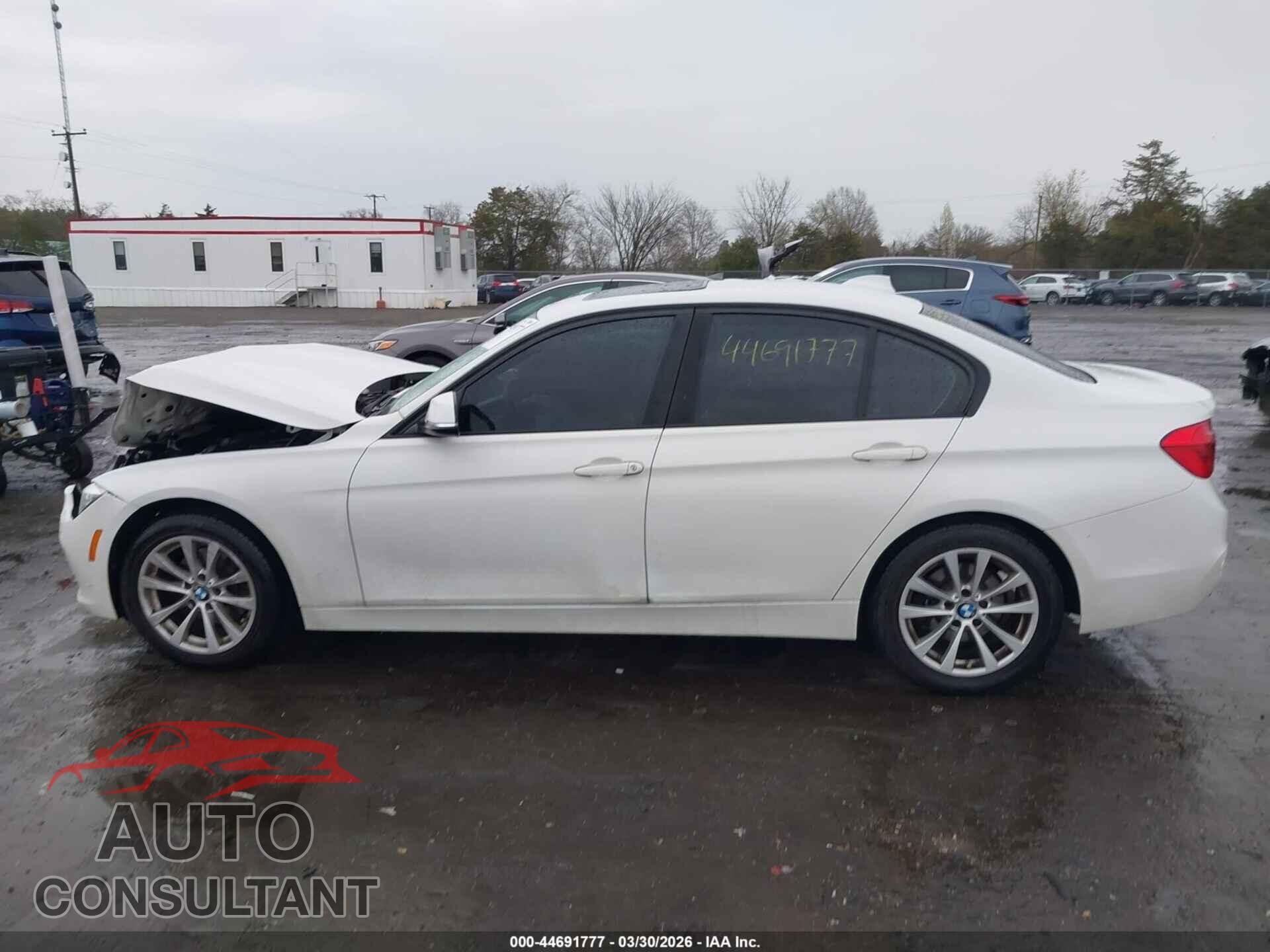 BMW 320I 2017 - WBA8A9C34HK864122