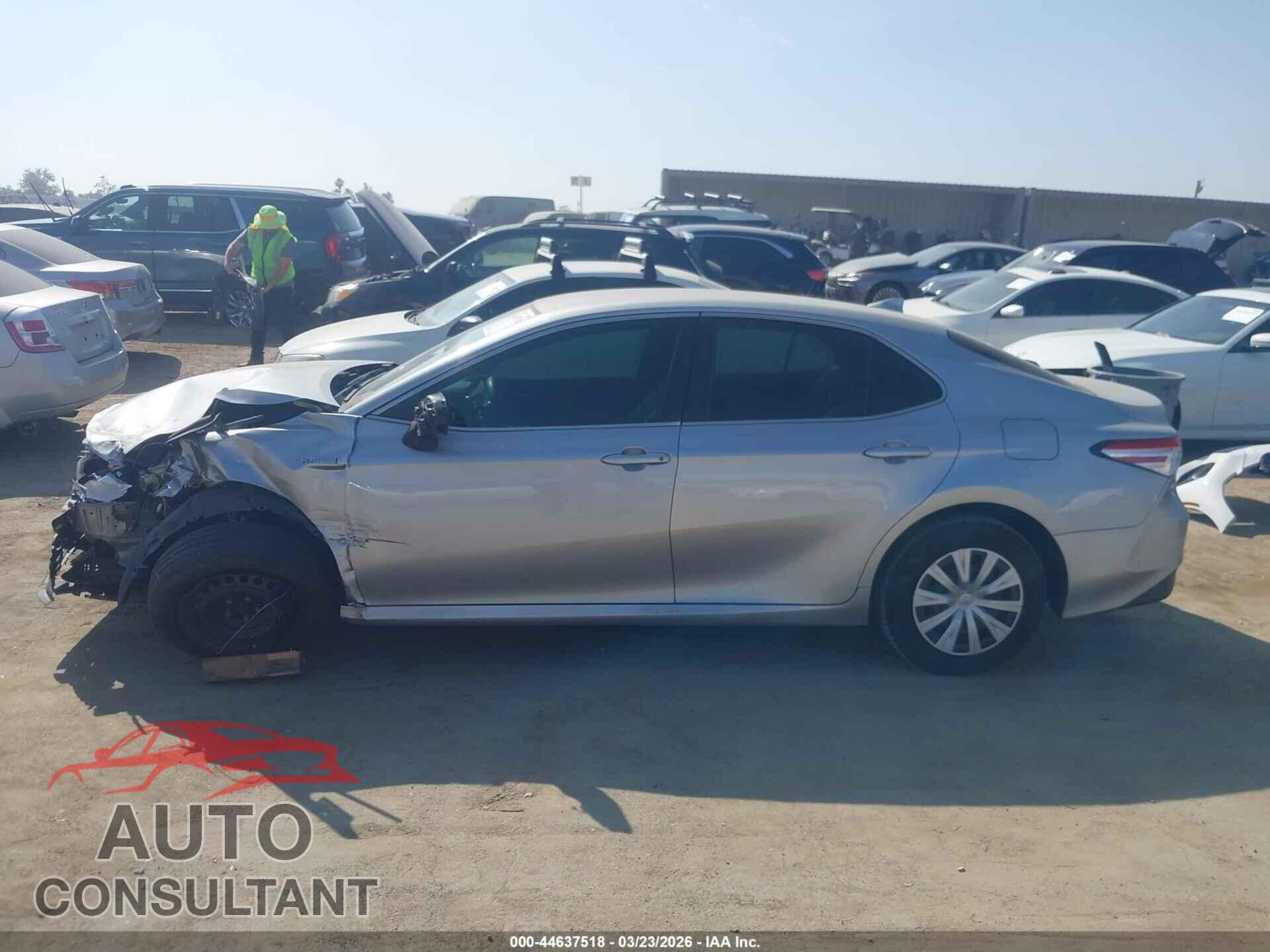 TOYOTA CAMRY 2020 - 4T1L31AK9LU536285