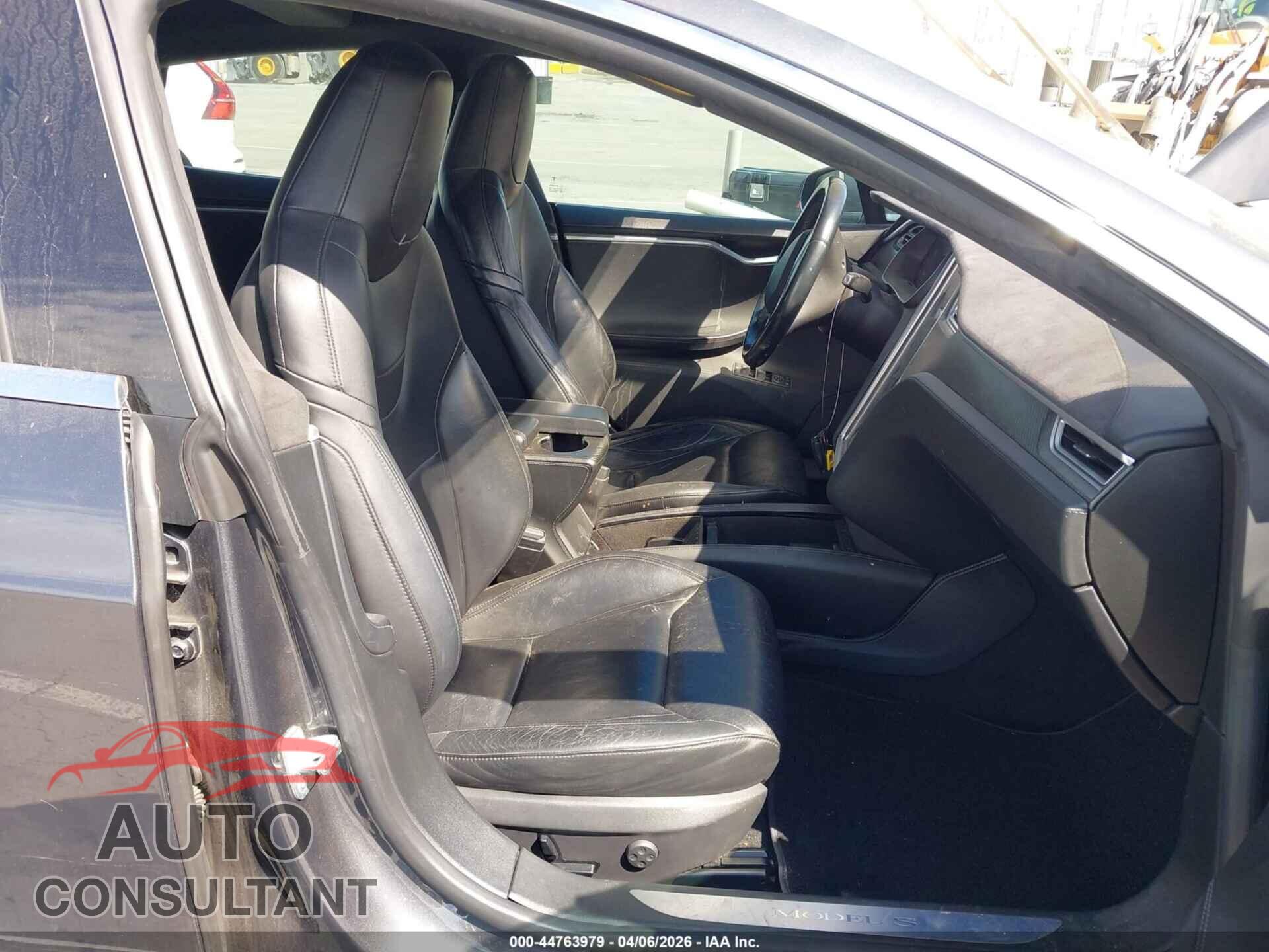 TESLA MODEL S 2015 - 5YJSA1H42FF080995