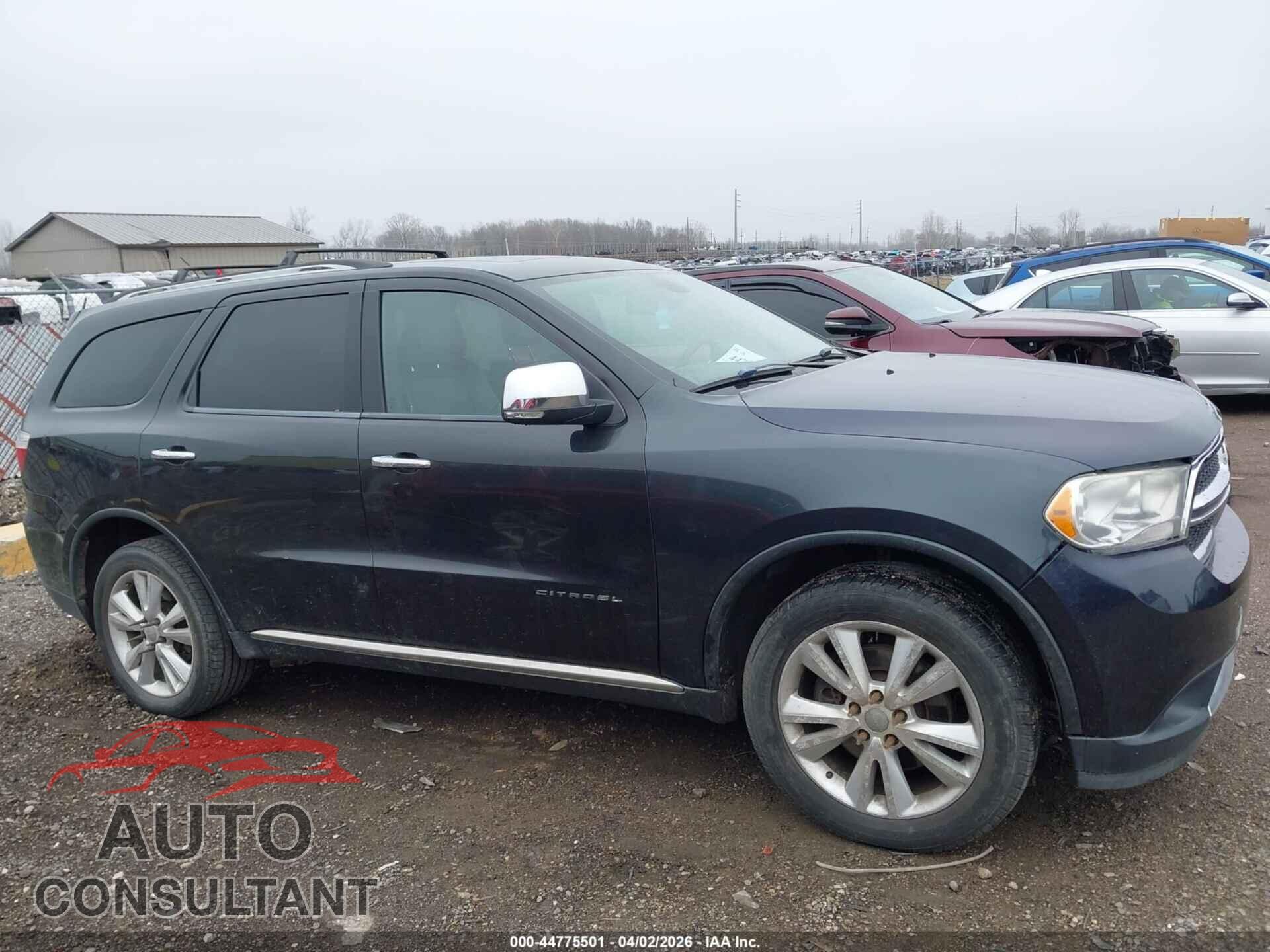 DODGE DURANGO 2013 - 1C4SDJET4DC562896