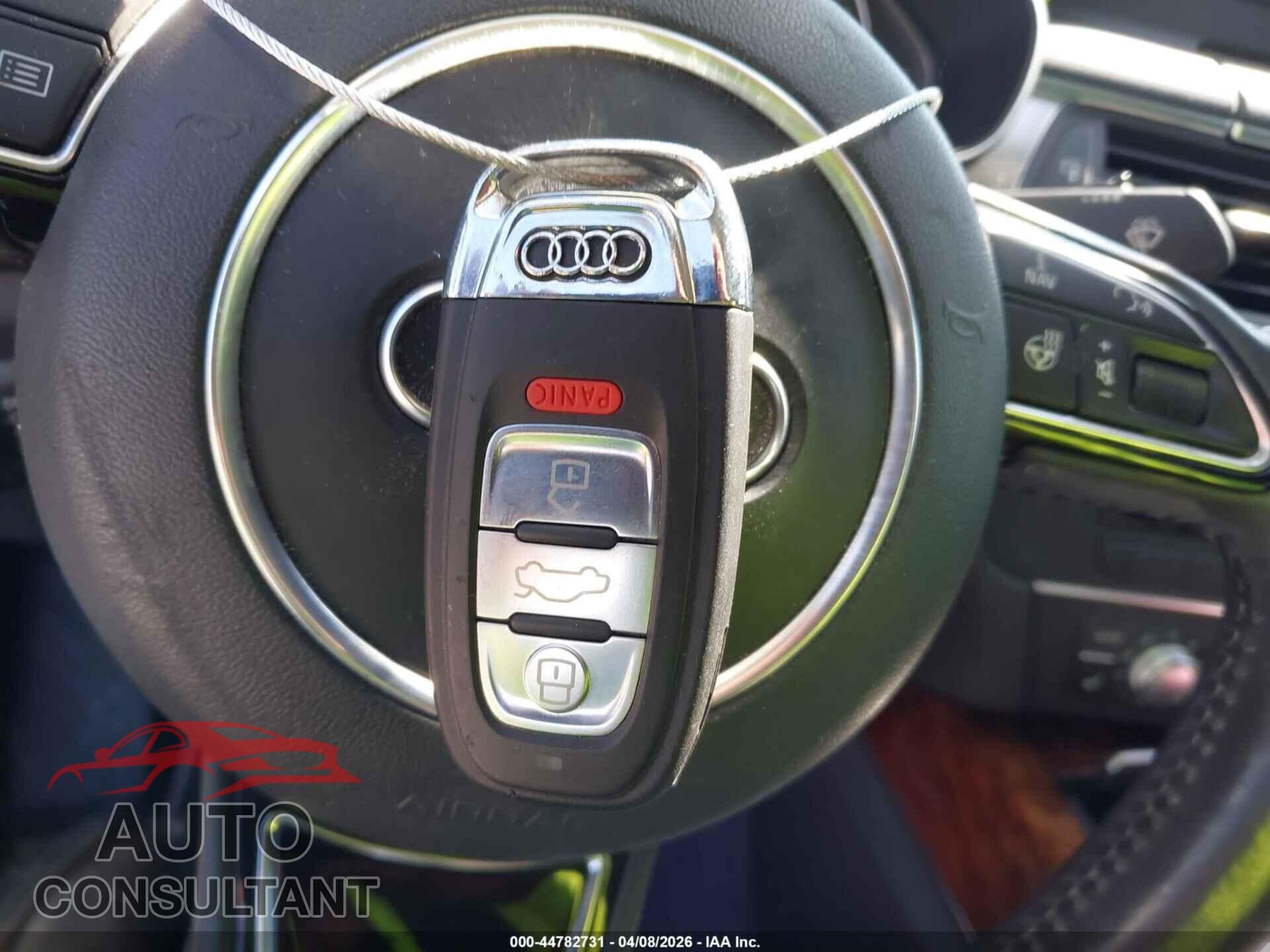 AUDI A6 2013 - WAUDFAFC8DN008621
