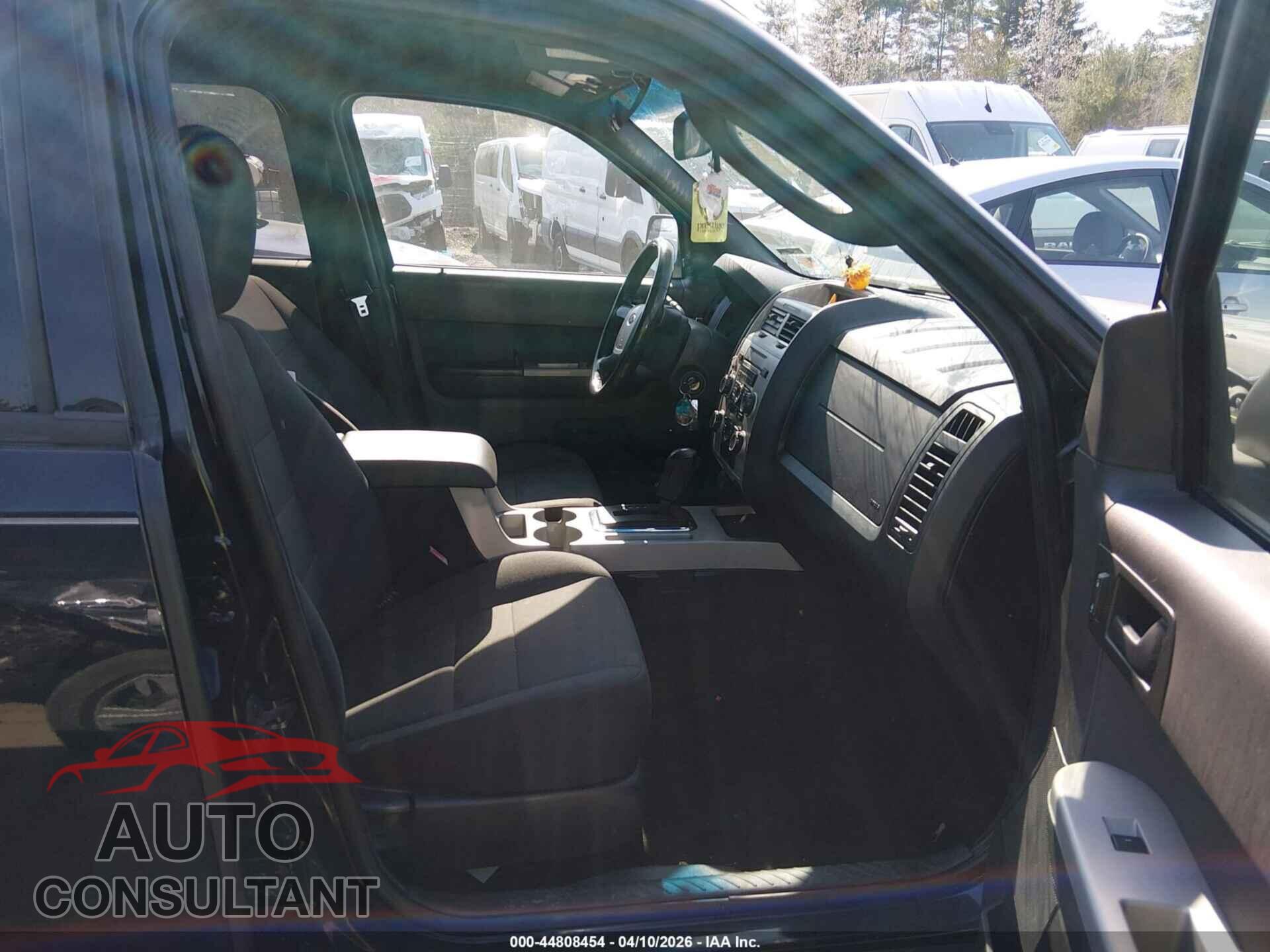 FORD ESCAPE 2012 - 1FMCU9DG9CKB55812