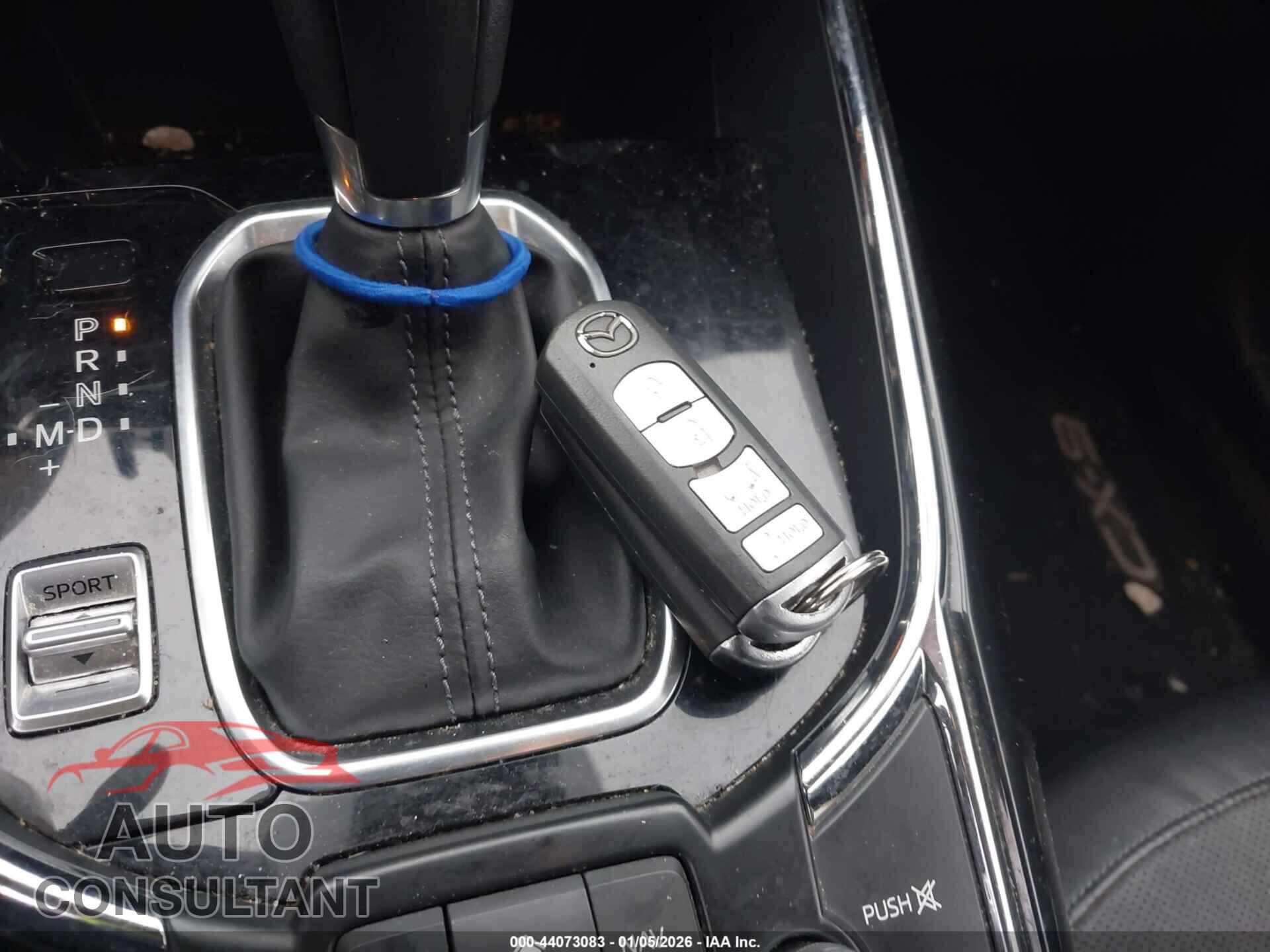 MAZDA CX-9 2018 - JM3TCACY3J0219152