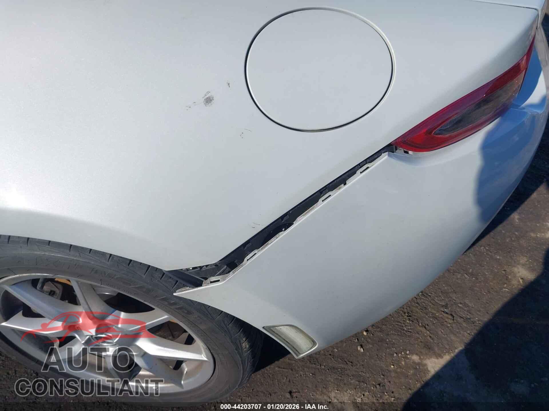 MAZDA MX-5 MIATA 2016 - JM1NDAB73G0105586