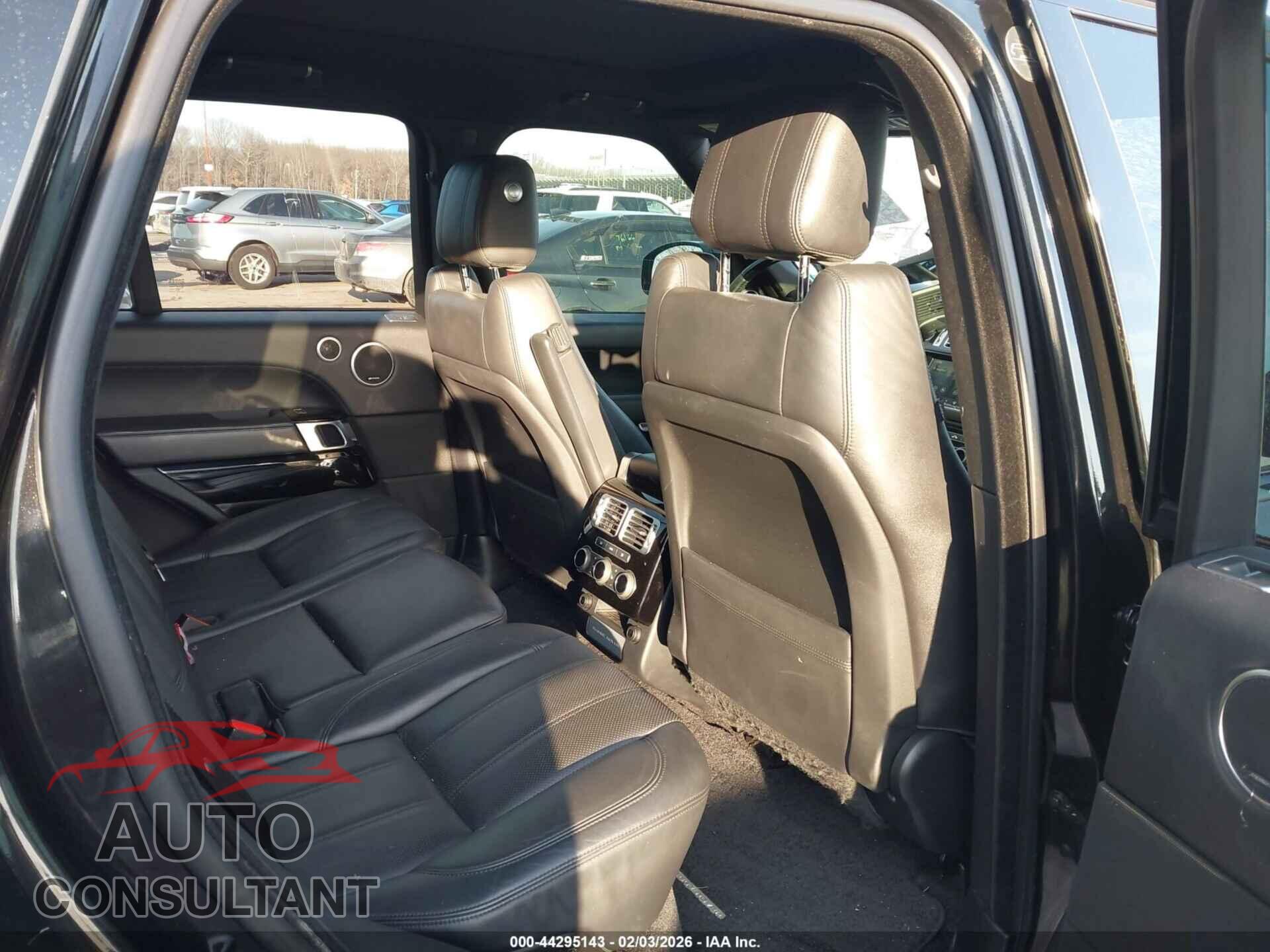 LAND ROVER RANGE ROVER 2017 - SALGS2FV3HA340667
