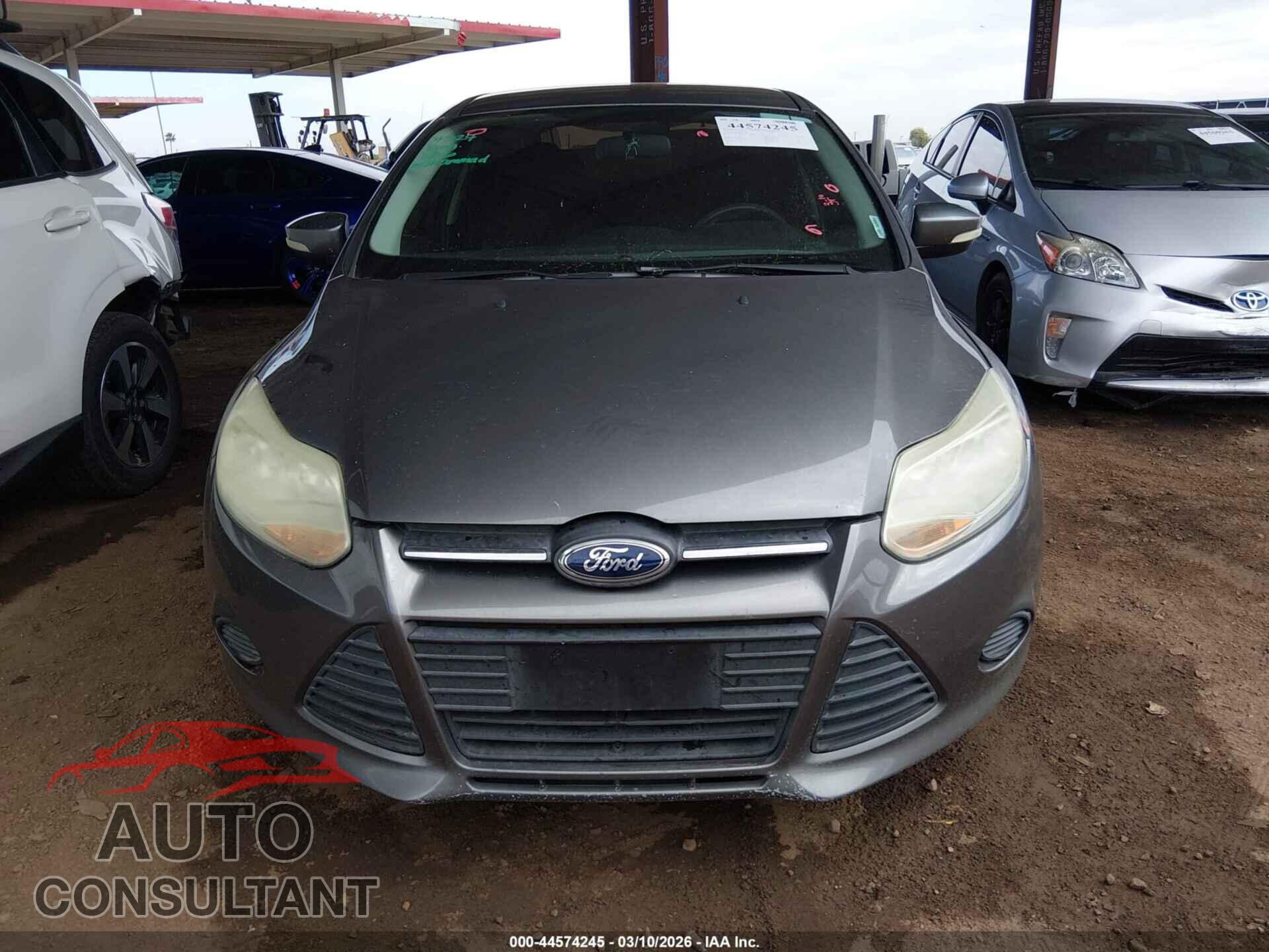 FORD FOCUS 2014 - 1FADP3F21EL317076