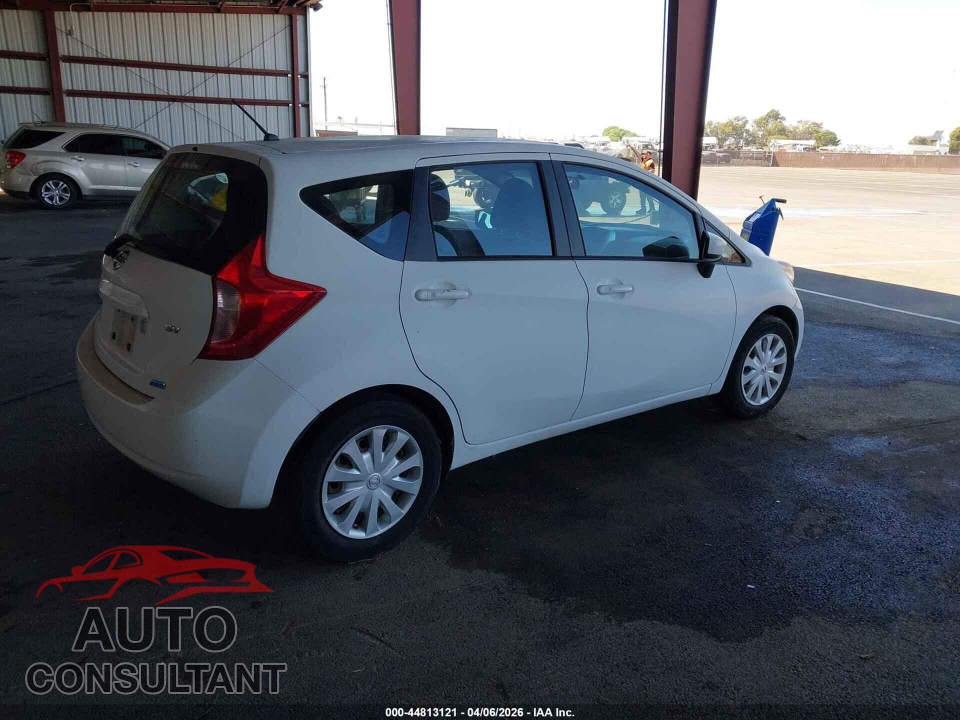 NISSAN VERSA NOTE 2015 - 3N1CE2CP3FL410034