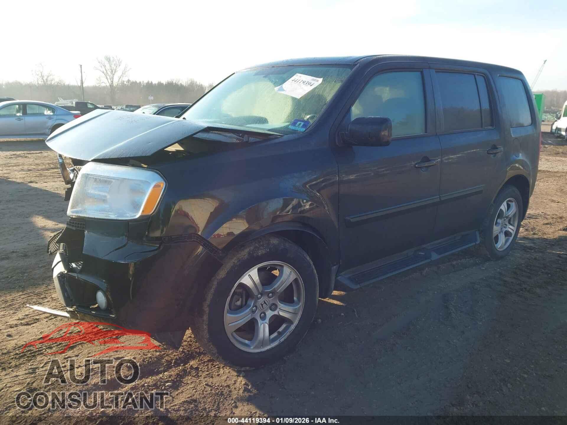 HONDA PILOT 2013 - 5FNYF4H70DB080384