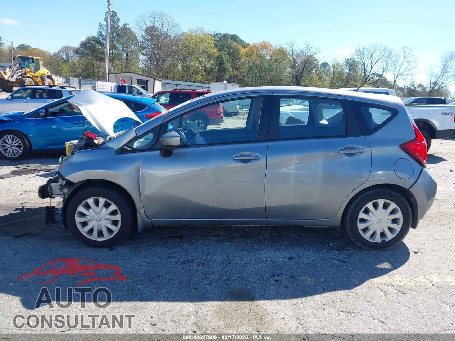 NISSAN VERSA NOTE 2015 - 3N1CE2CP3FL443843