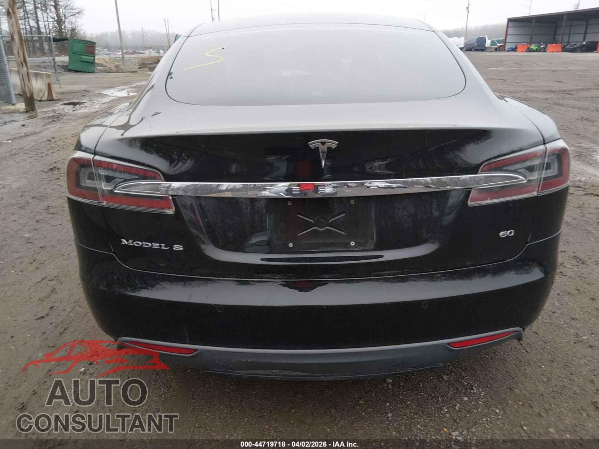 TESLA MODEL S 2014 - 5YJSA1S19EFP52841