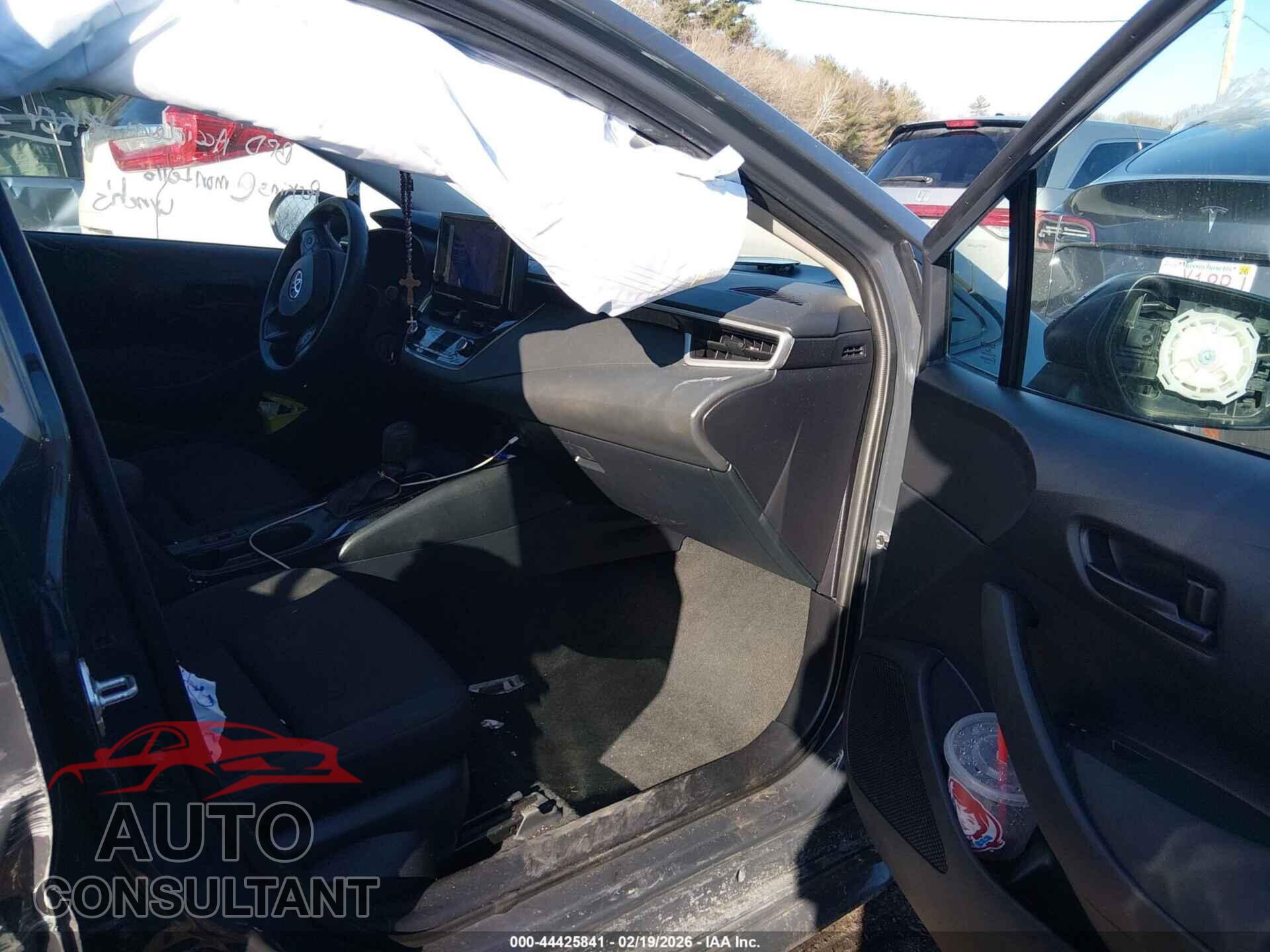 TOYOTA COROLLA 2023 - 5YFB4MDE3PP015568