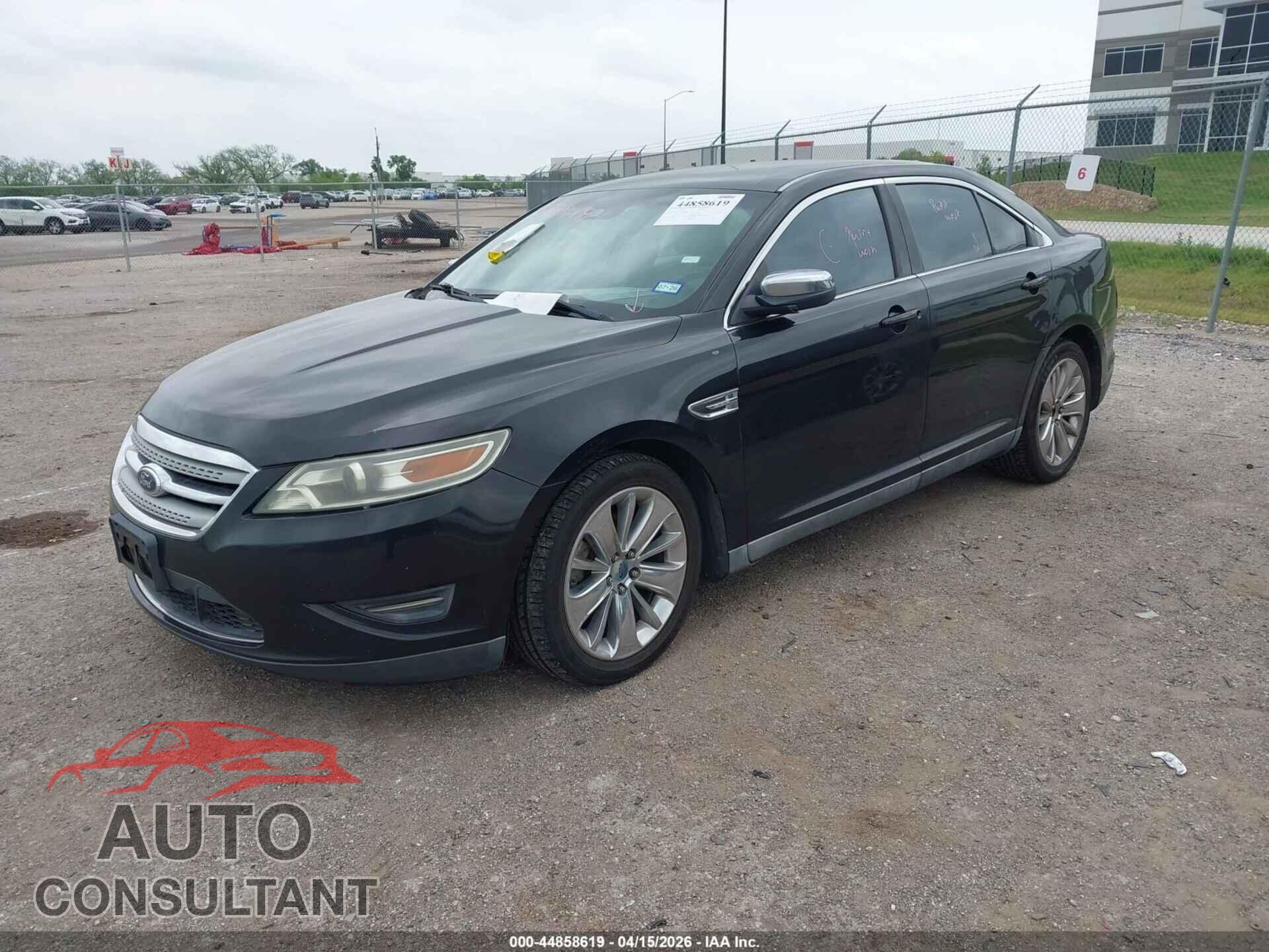 FORD TAURUS 2011 - 1FAHP2FW5BG163426