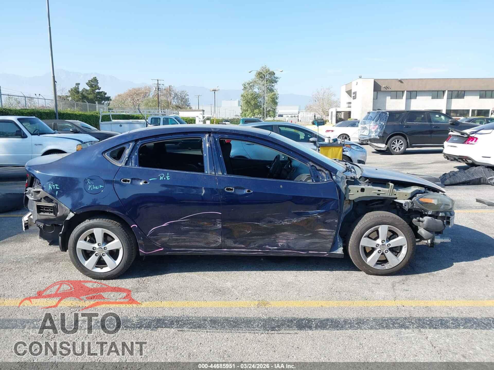 DODGE DART 2015 - 1C3CDFBB3FD403575