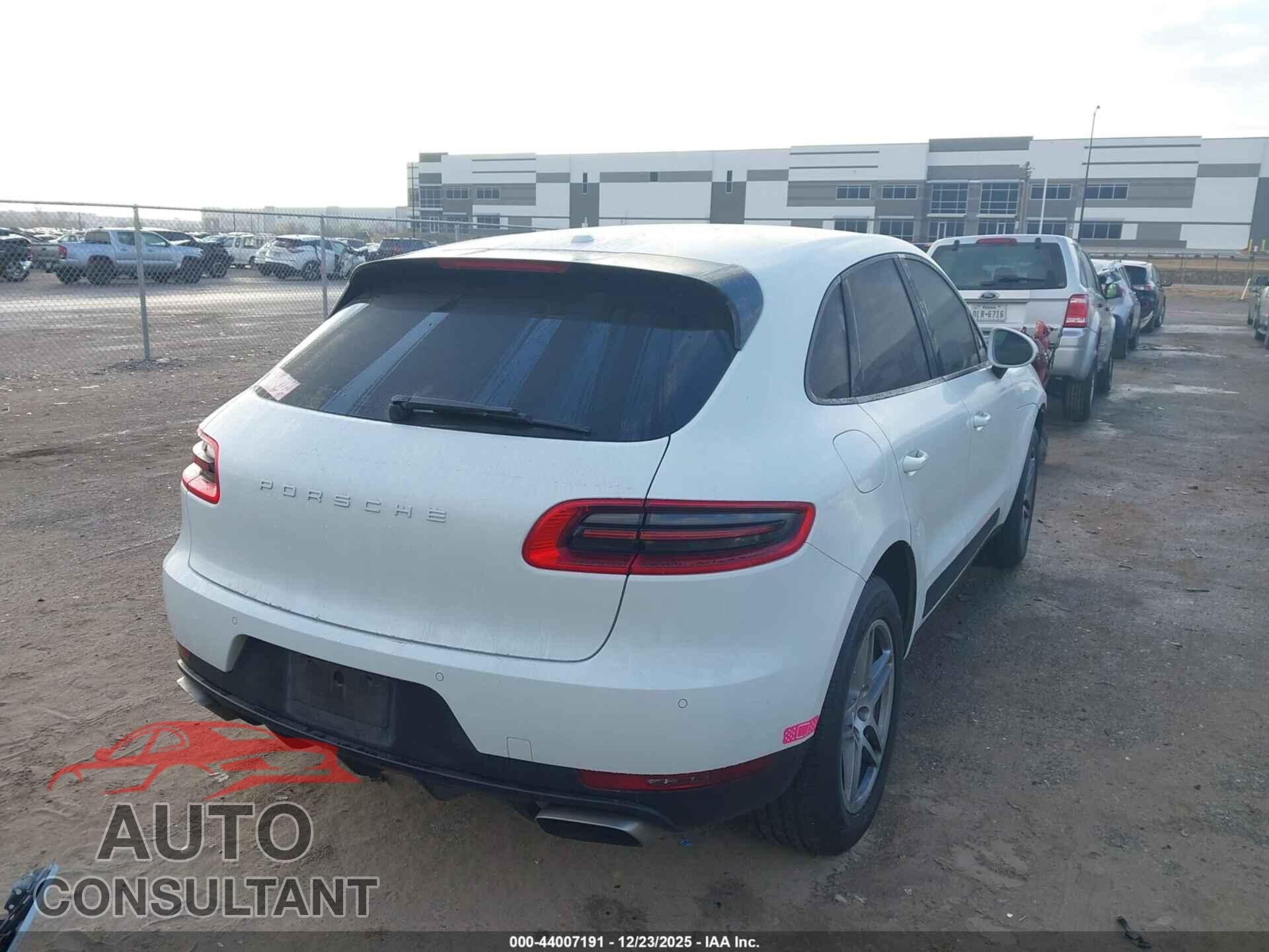 PORSCHE MACAN 2018 - WP1AA2A55JLB10189