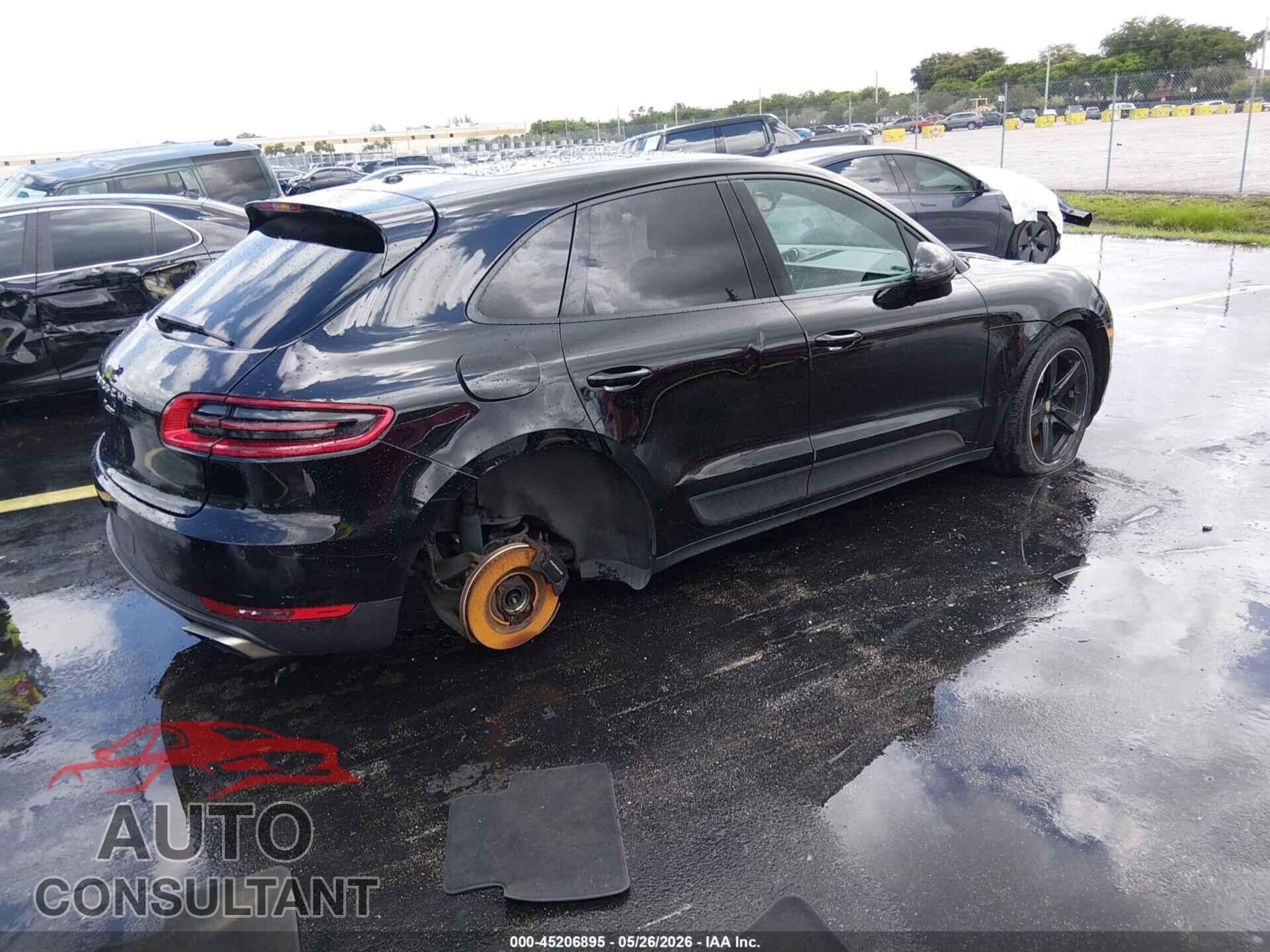 PORSCHE MACAN 2018 - WP1AA2A58JLB04905