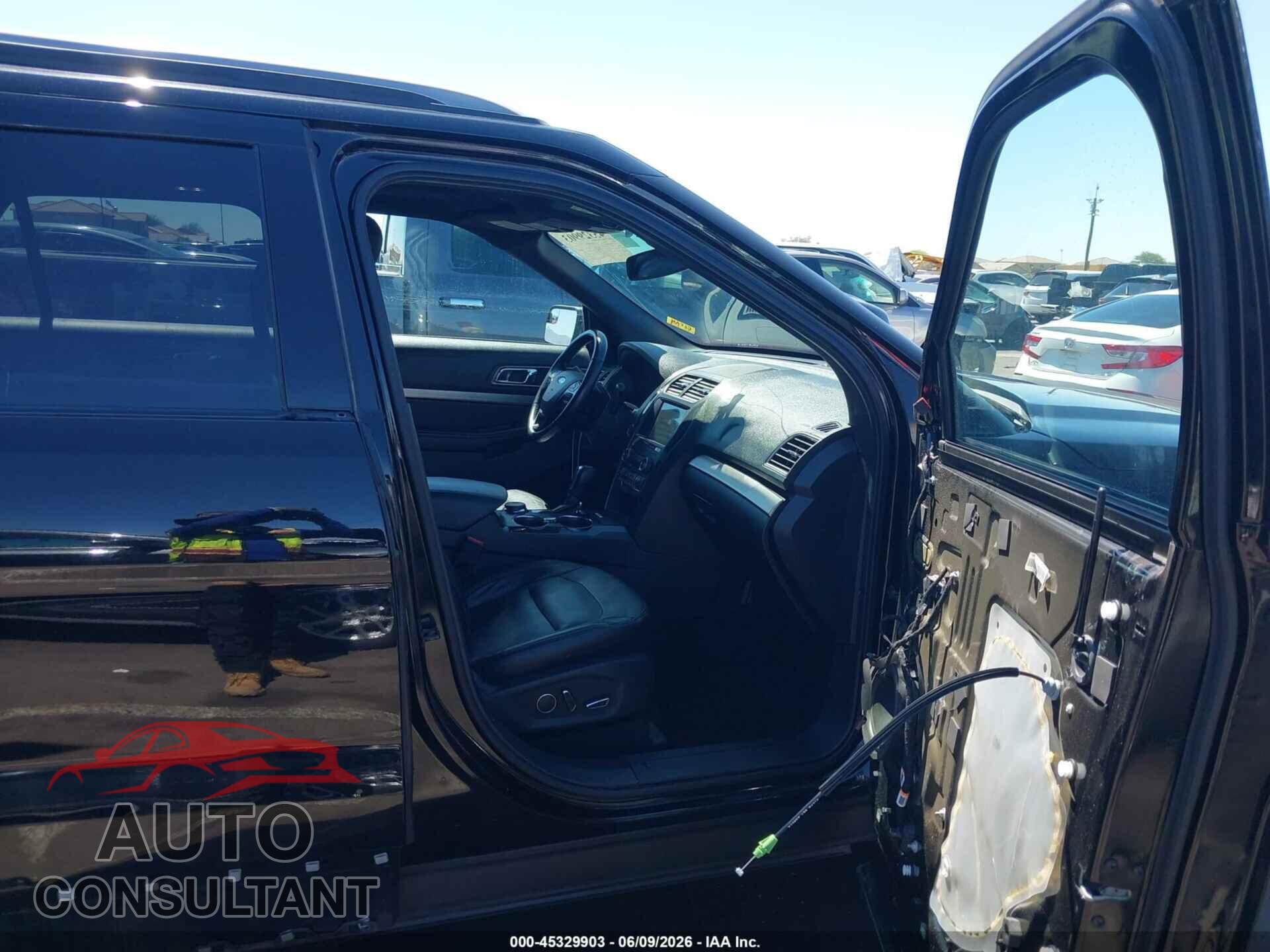 FORD EXPLORER 2018 - 1FM5K8D80JGB14325