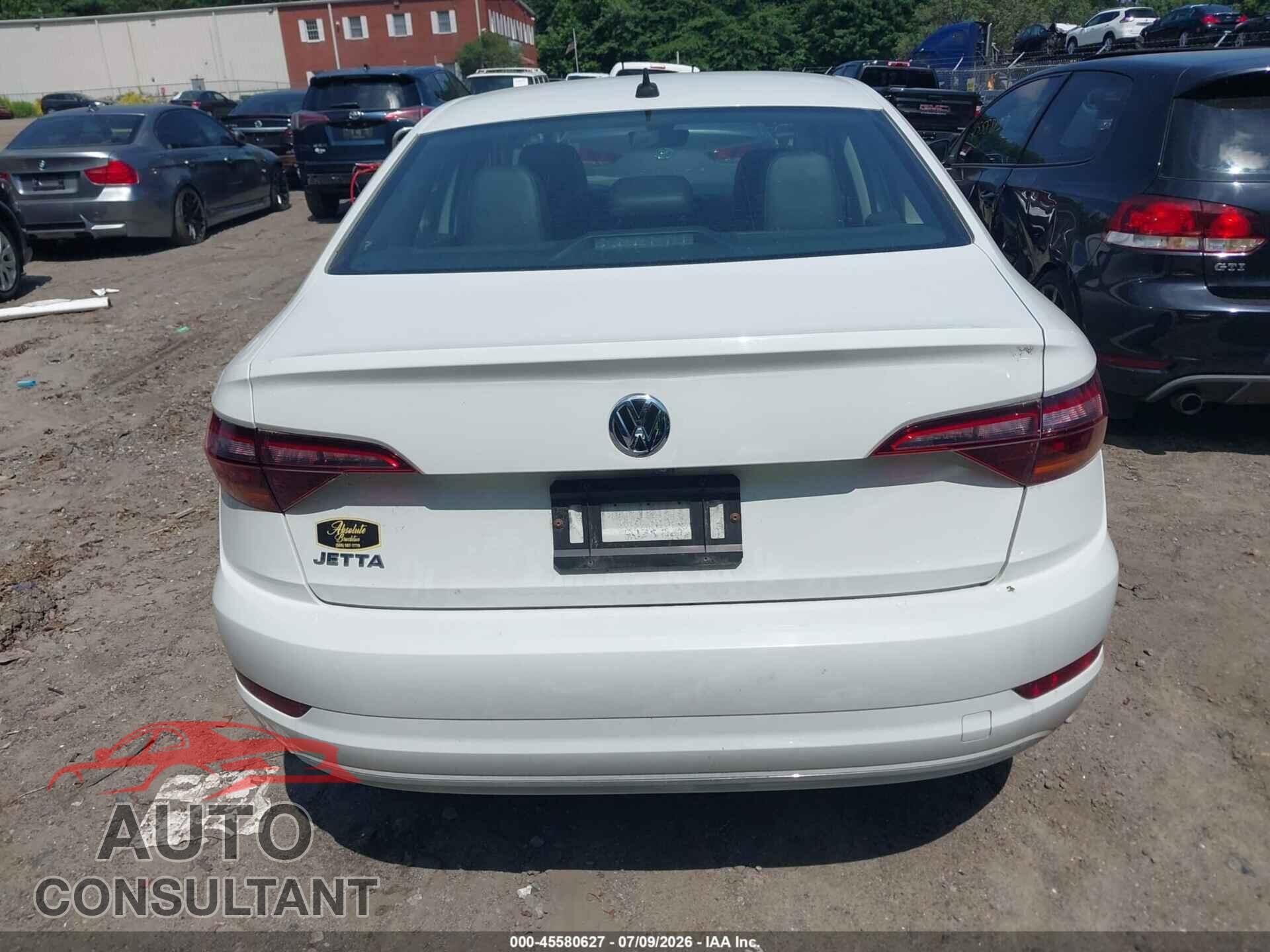 VOLKSWAGEN JETTA 2019 - 3VWEB7BU4KM161411