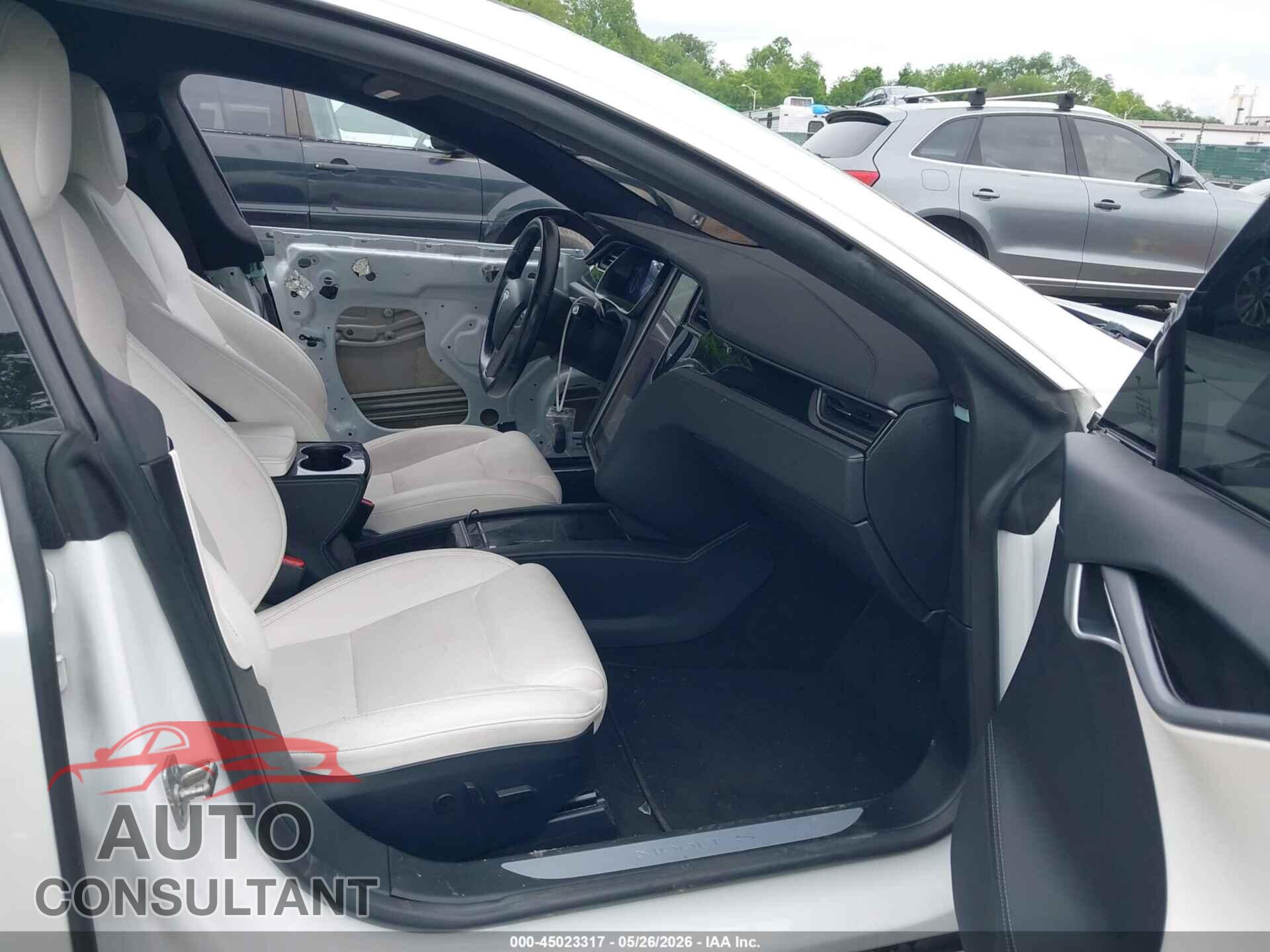 TESLA MODEL S 2020 - 5YJSA1E21LF389338