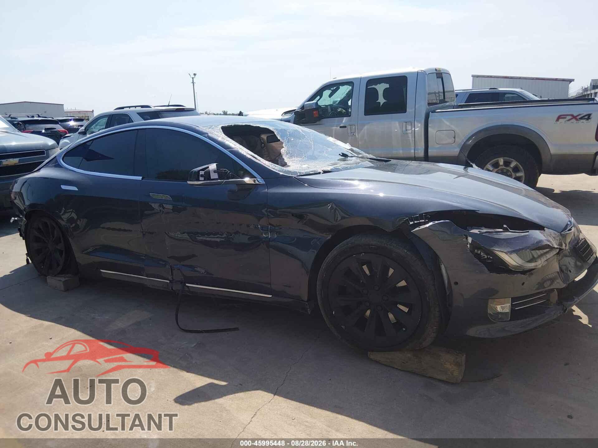 TESLA MODEL S 2016 - 5YJSA1E28GF129069