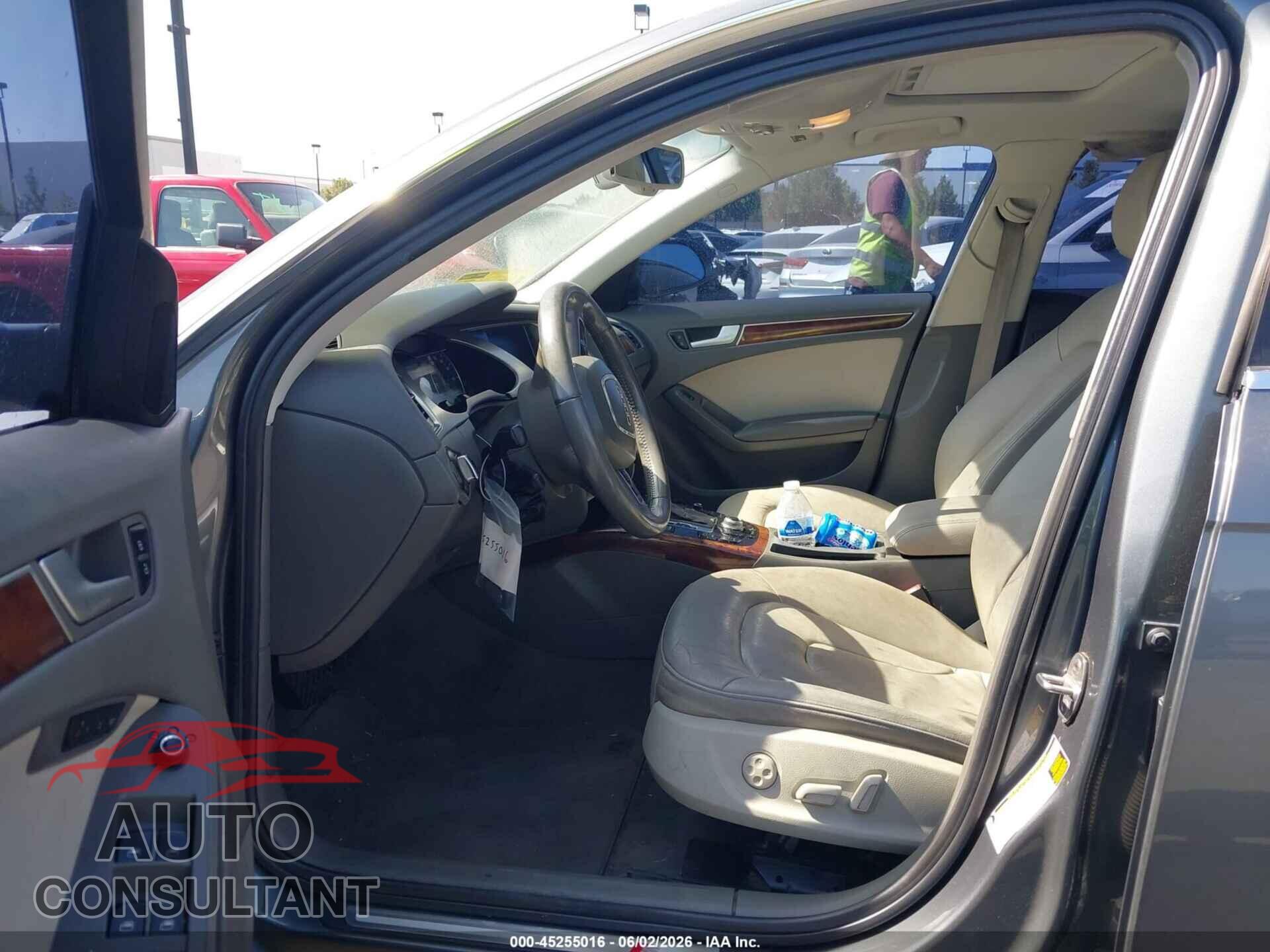AUDI A4 2012 - WAUEFAFL2CA120180
