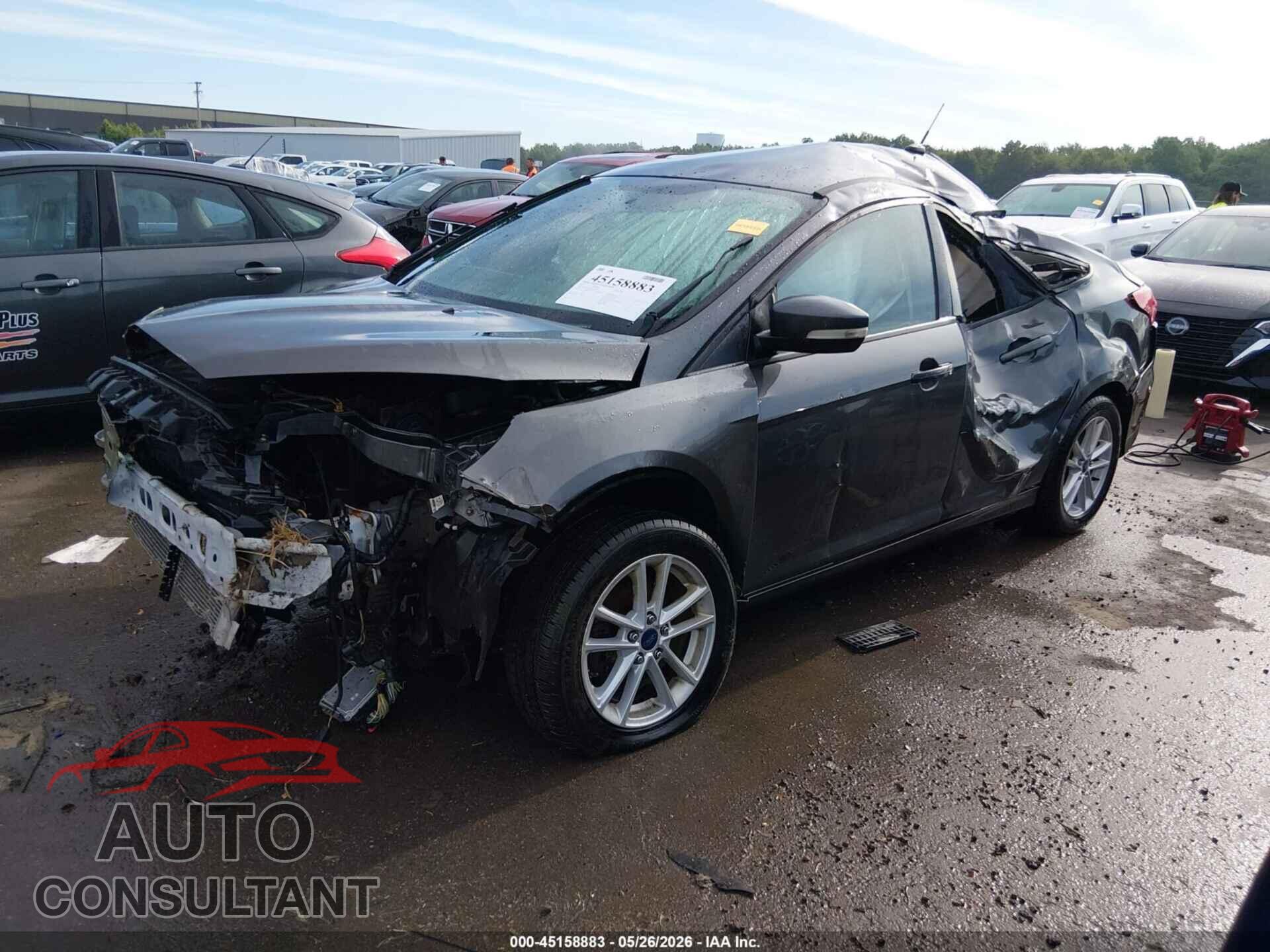 FORD FOCUS 2017 - 1FADP3F24HL332403