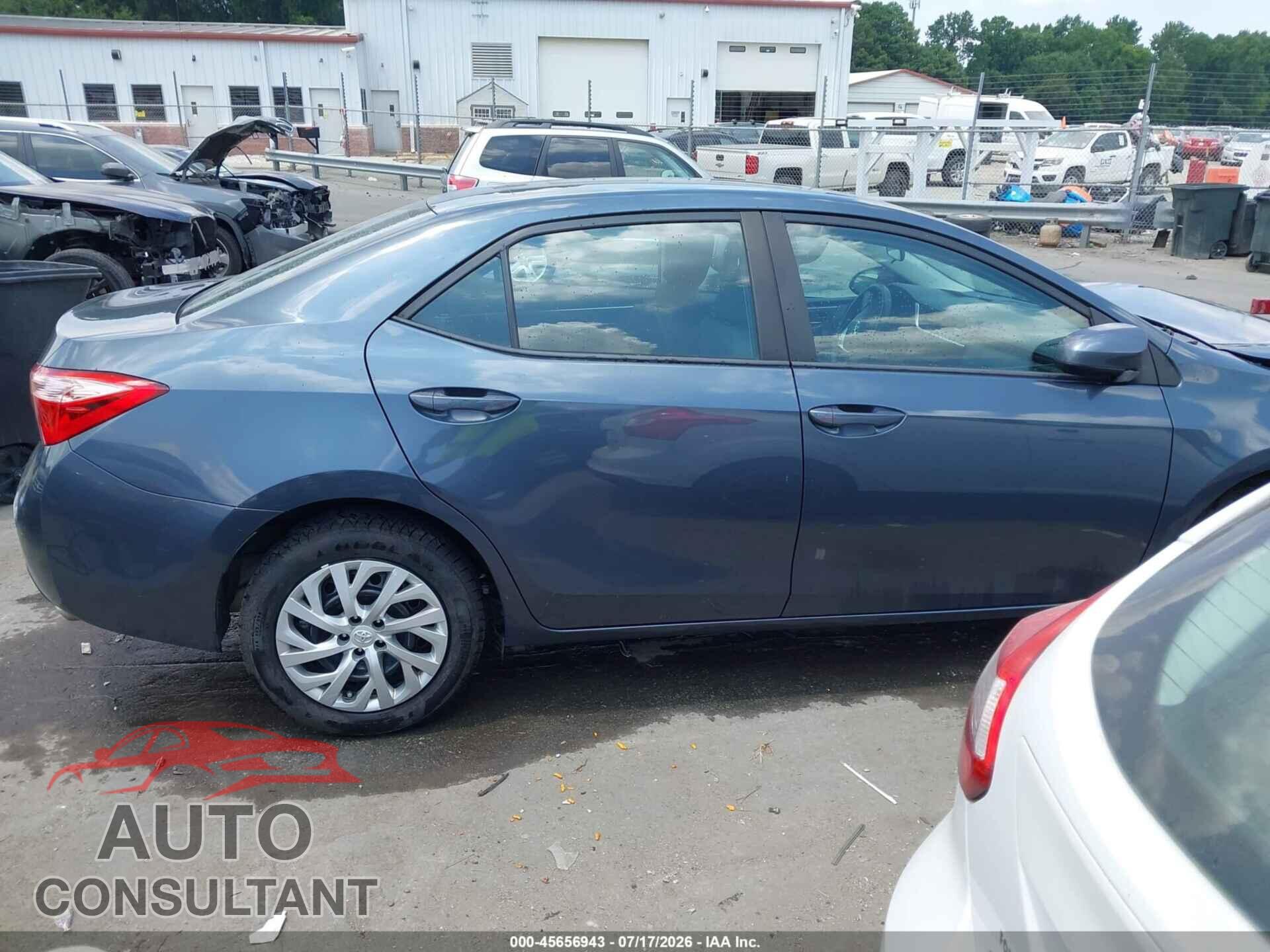 TOYOTA COROLLA 2018 - 5YFBURHE5JP791103