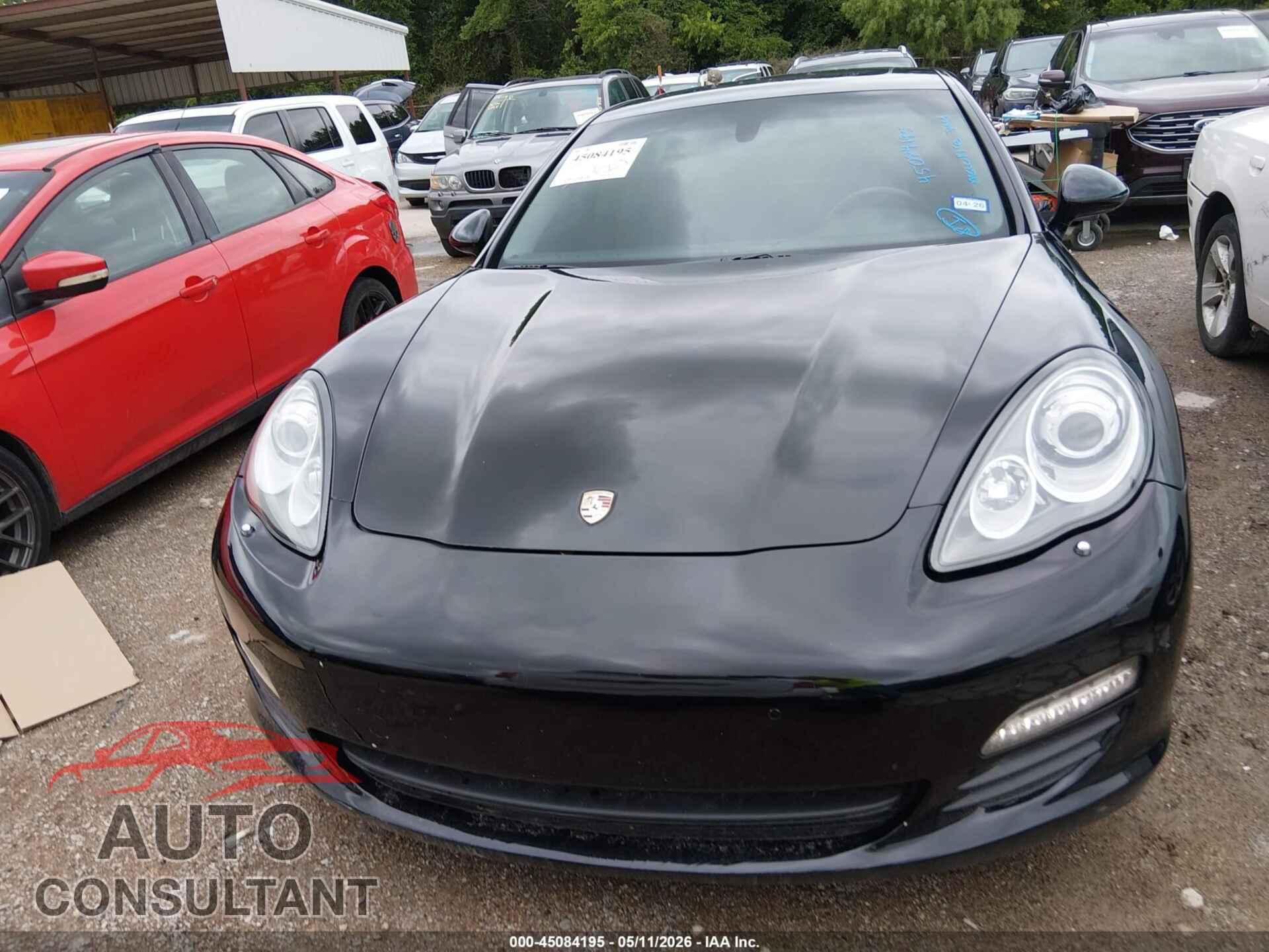PORSCHE PANAMERA 2011 - WP0AA2A74BL010816