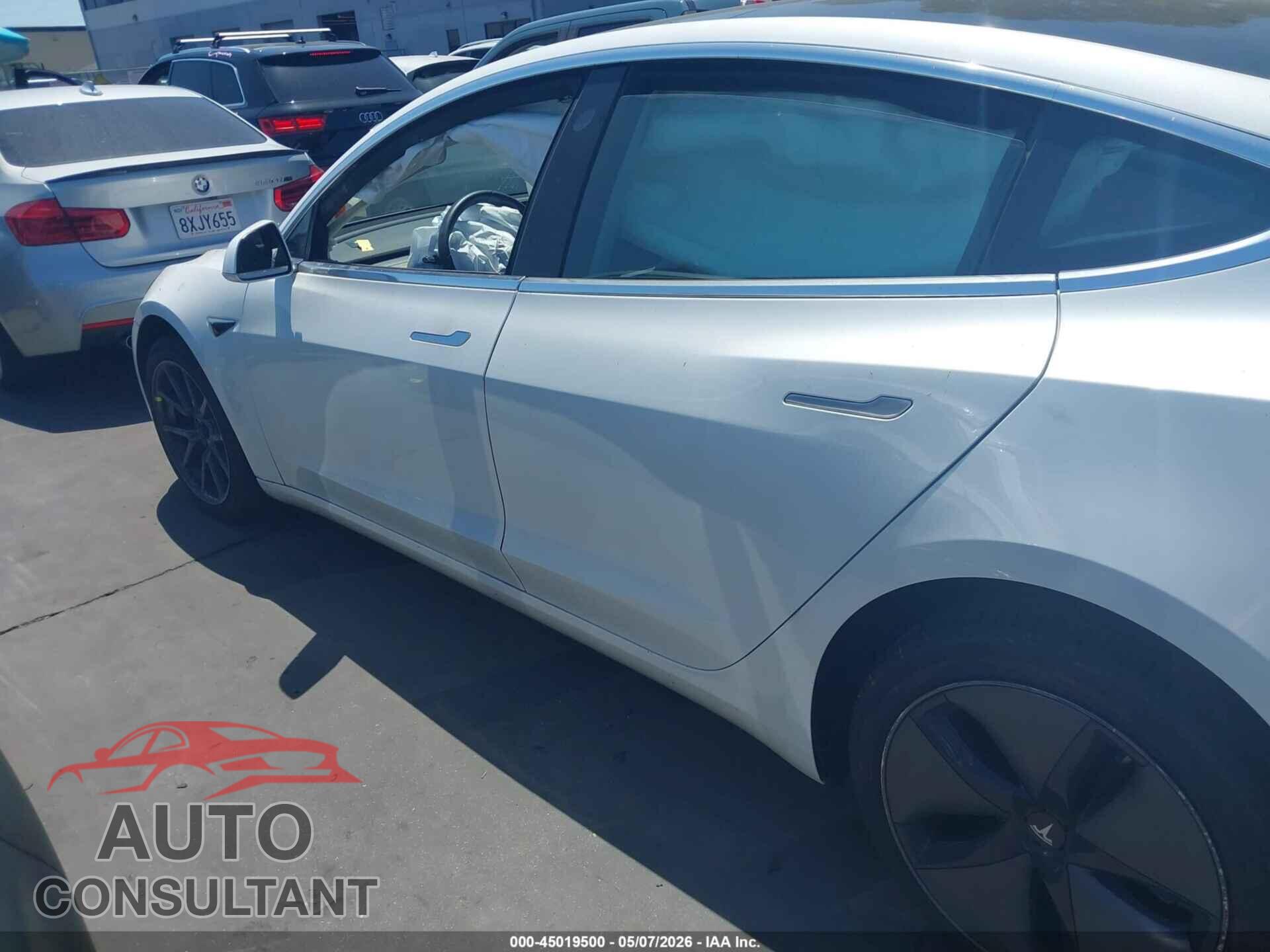 TESLA MODEL 3 2020 - 5YJ3E1EA2LF670077